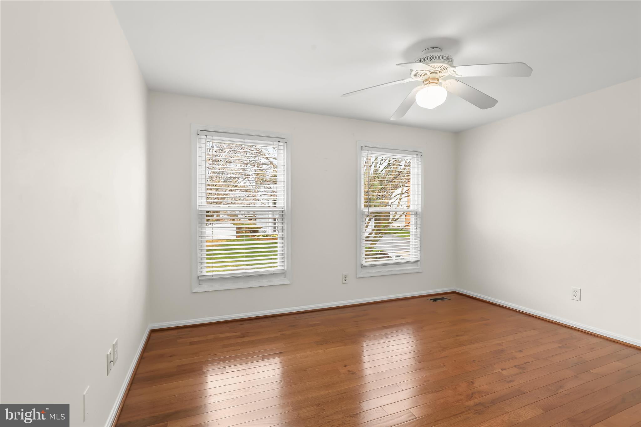 MILL CREEK SOUTH - Residential