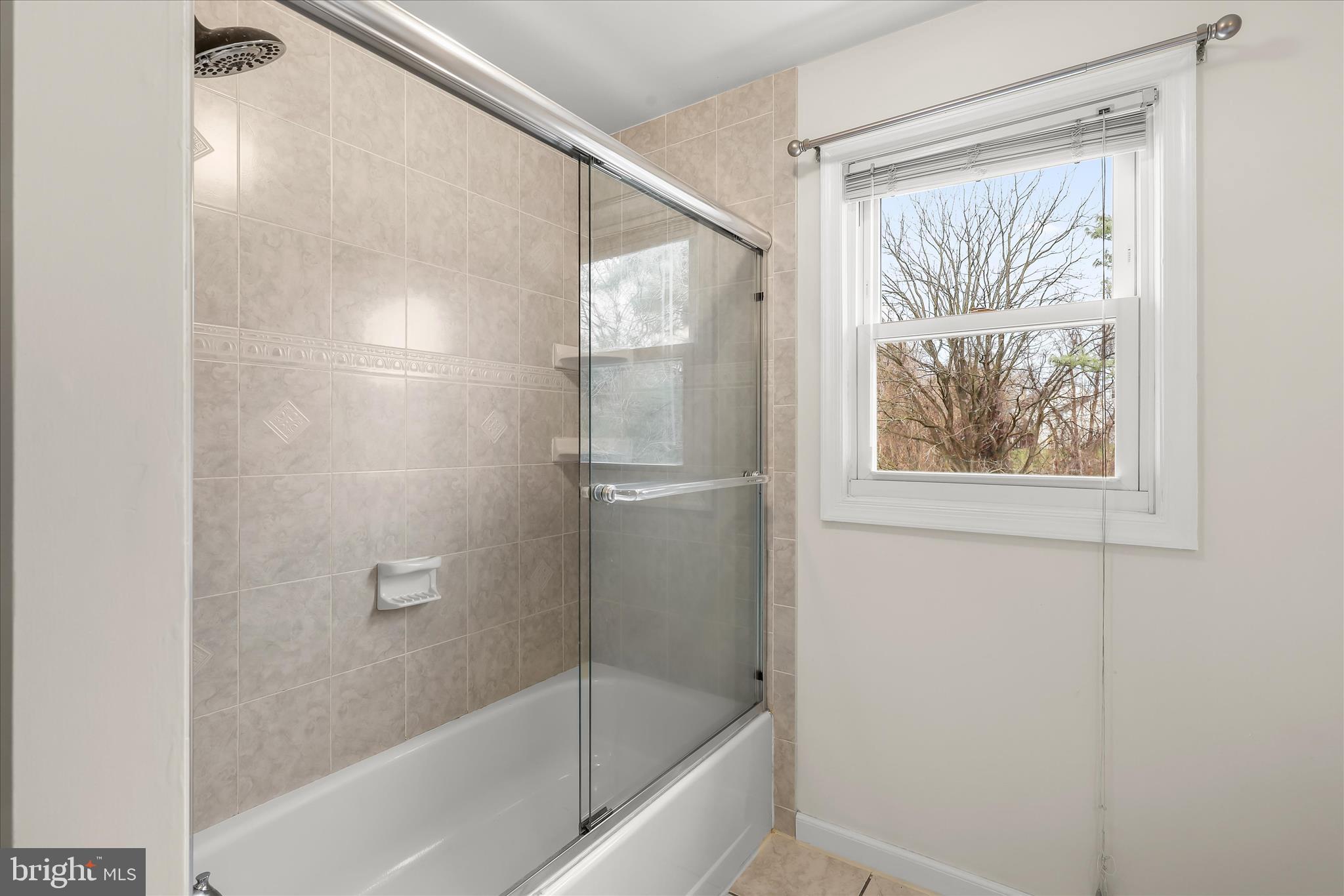 MILL CREEK SOUTH - Residential