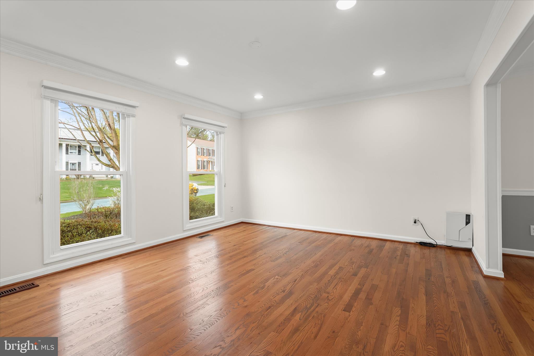 MILL CREEK SOUTH - Residential