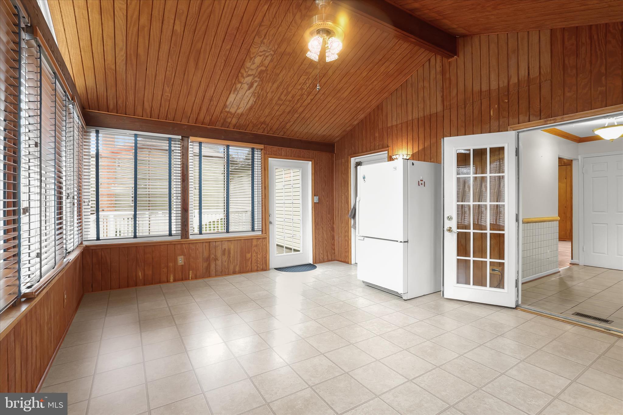 MILL CREEK SOUTH - Residential