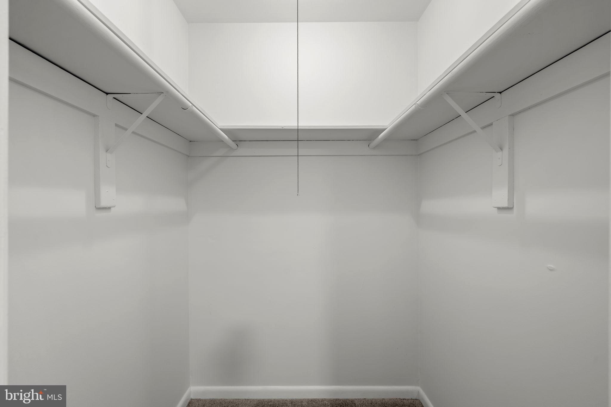 DANIA HILLS - Residential