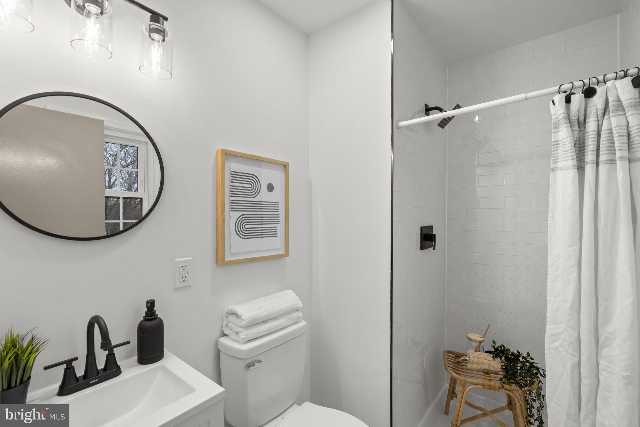 DANIA HILLS - Residential