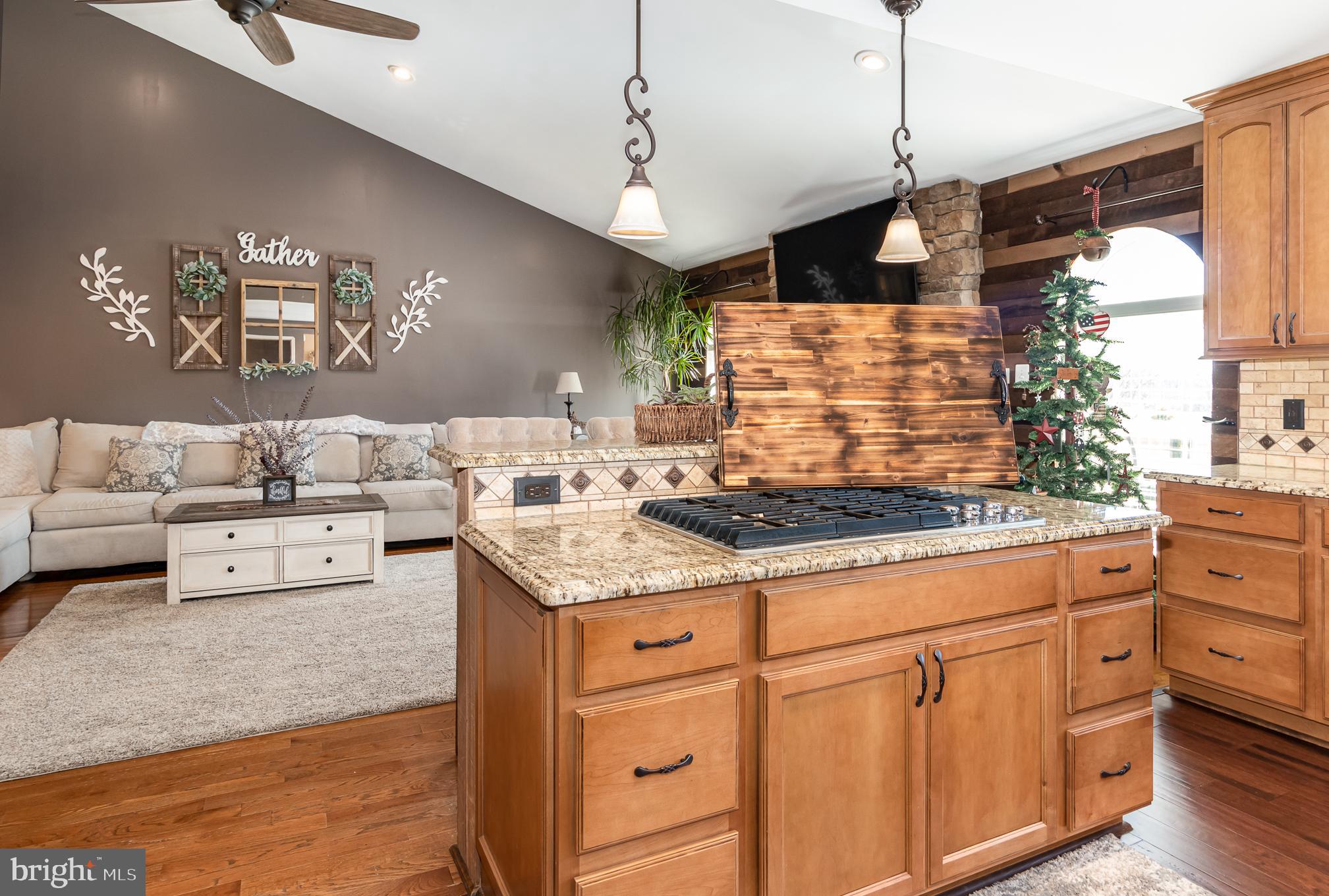 EAST HOPEWELL TWP - Residential
