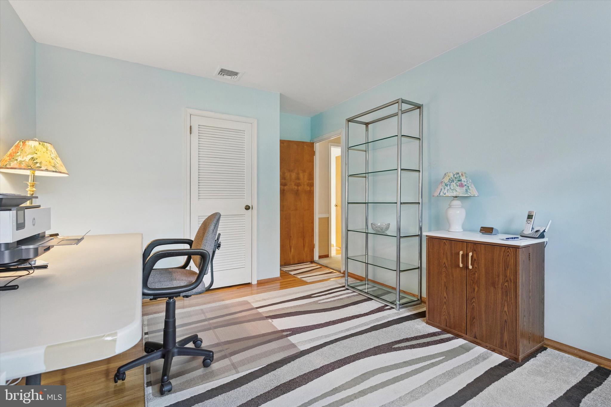 WOODSTREAM WEST - Residential