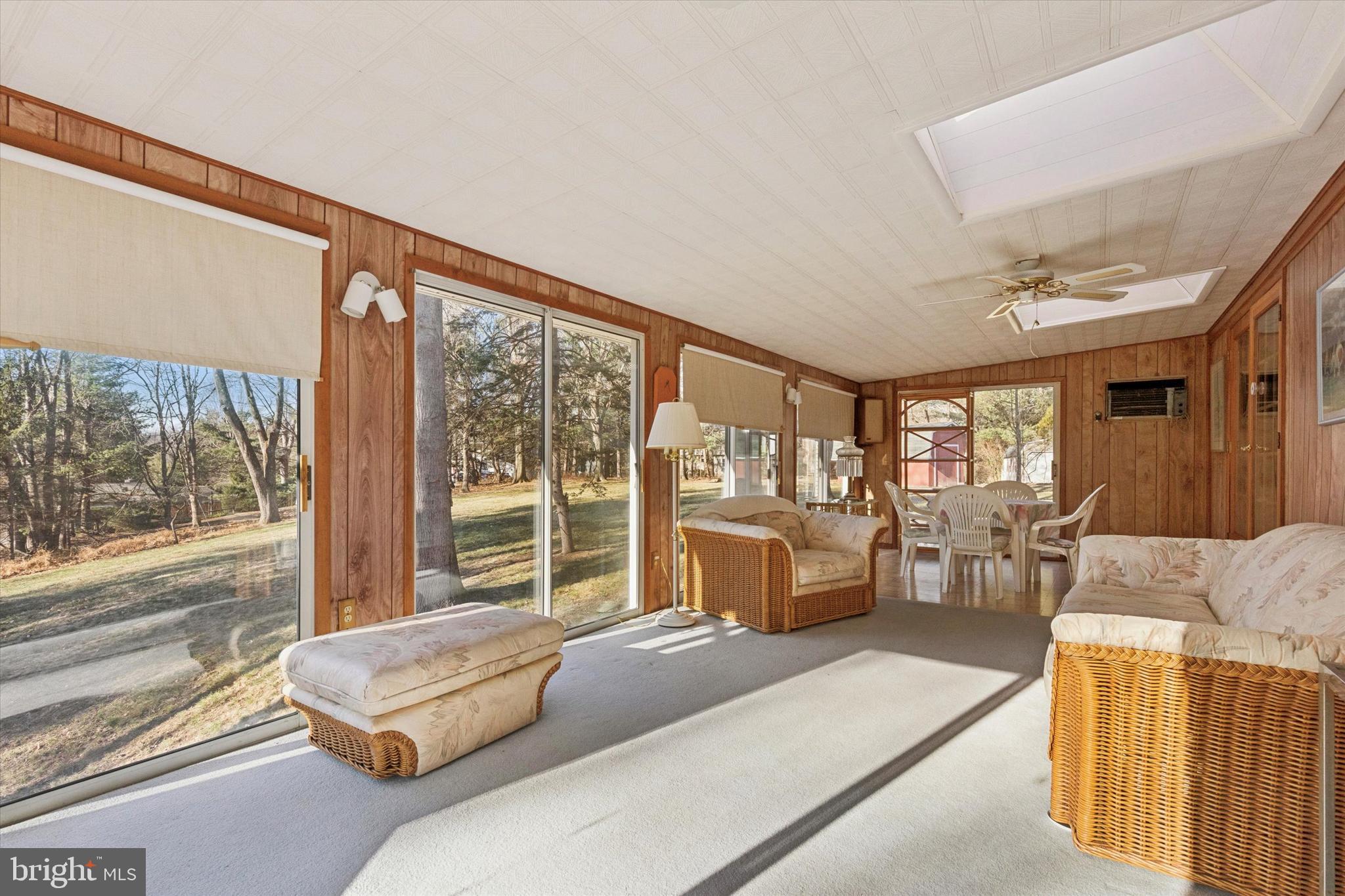 WOODSTREAM WEST - Residential