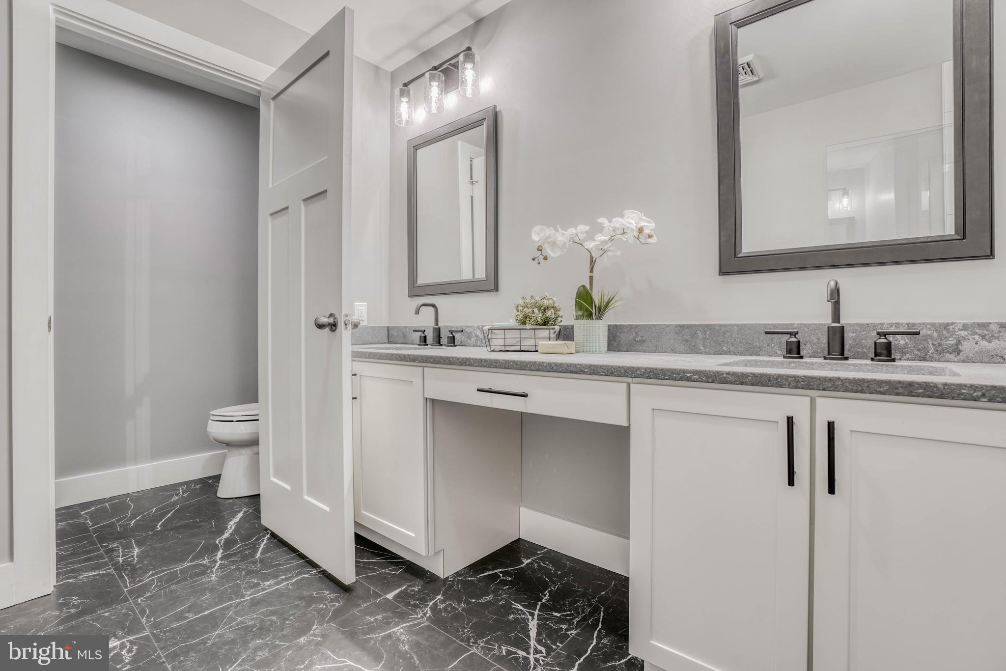 BOWLEYS QUARTERS - Residential