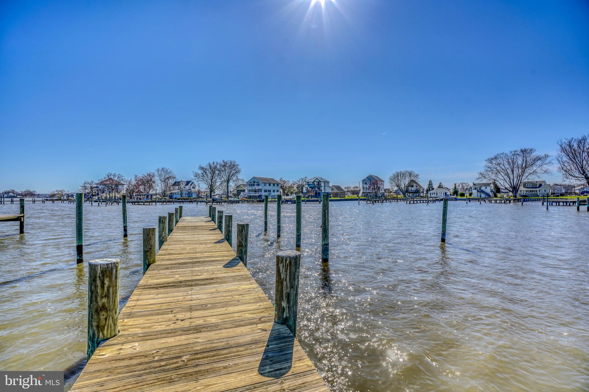 BOWLEYS QUARTERS - Residential