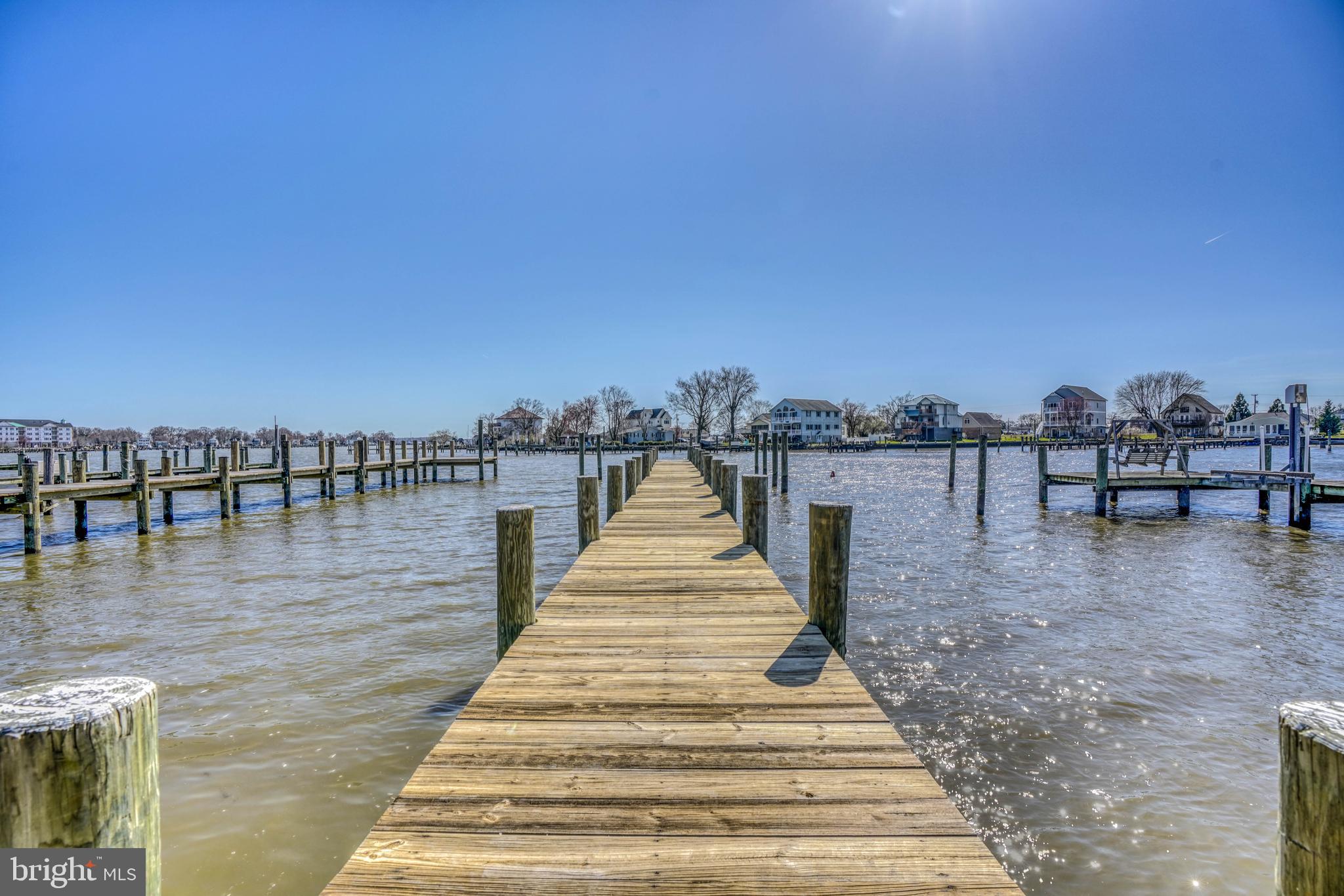 BOWLEYS QUARTERS - Residential