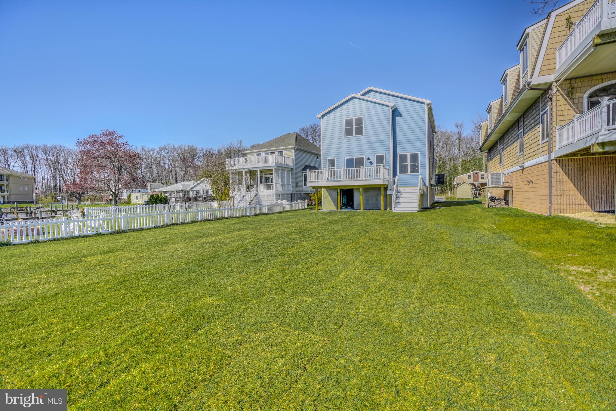 BOWLEYS QUARTERS - Residential