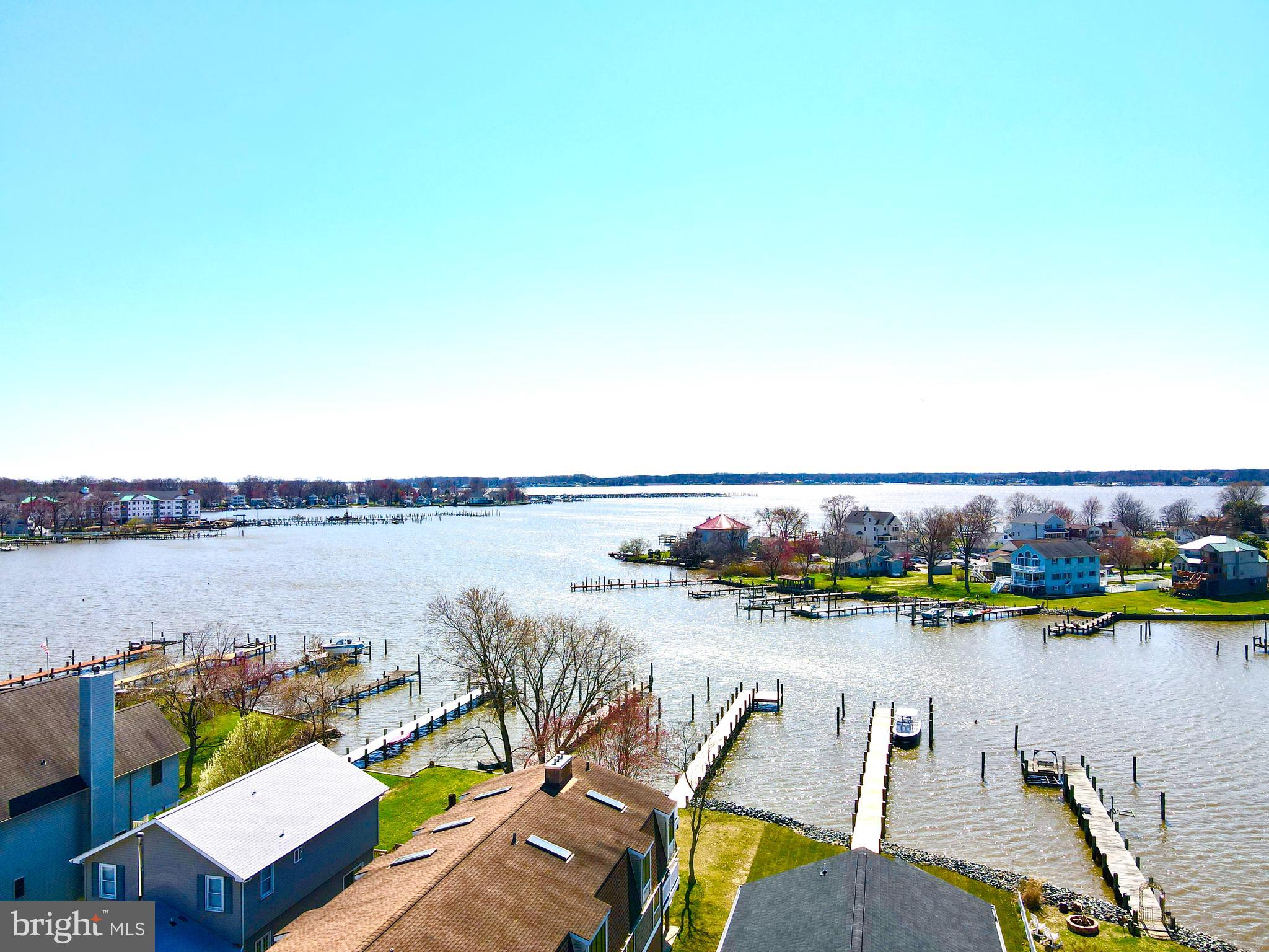 BOWLEYS QUARTERS - Residential