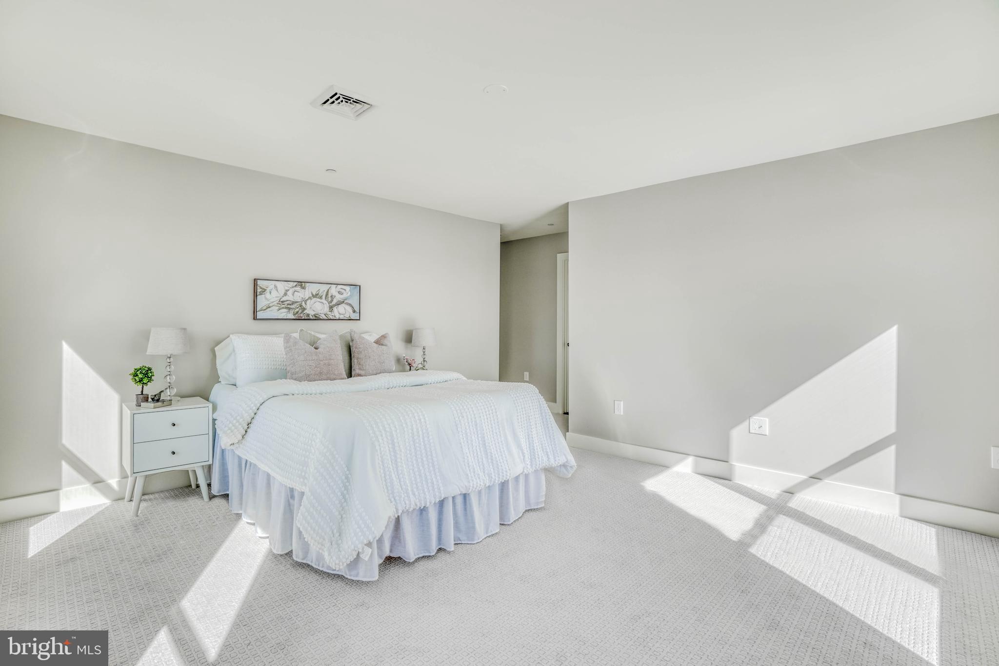 BOWLEYS QUARTERS - Residential