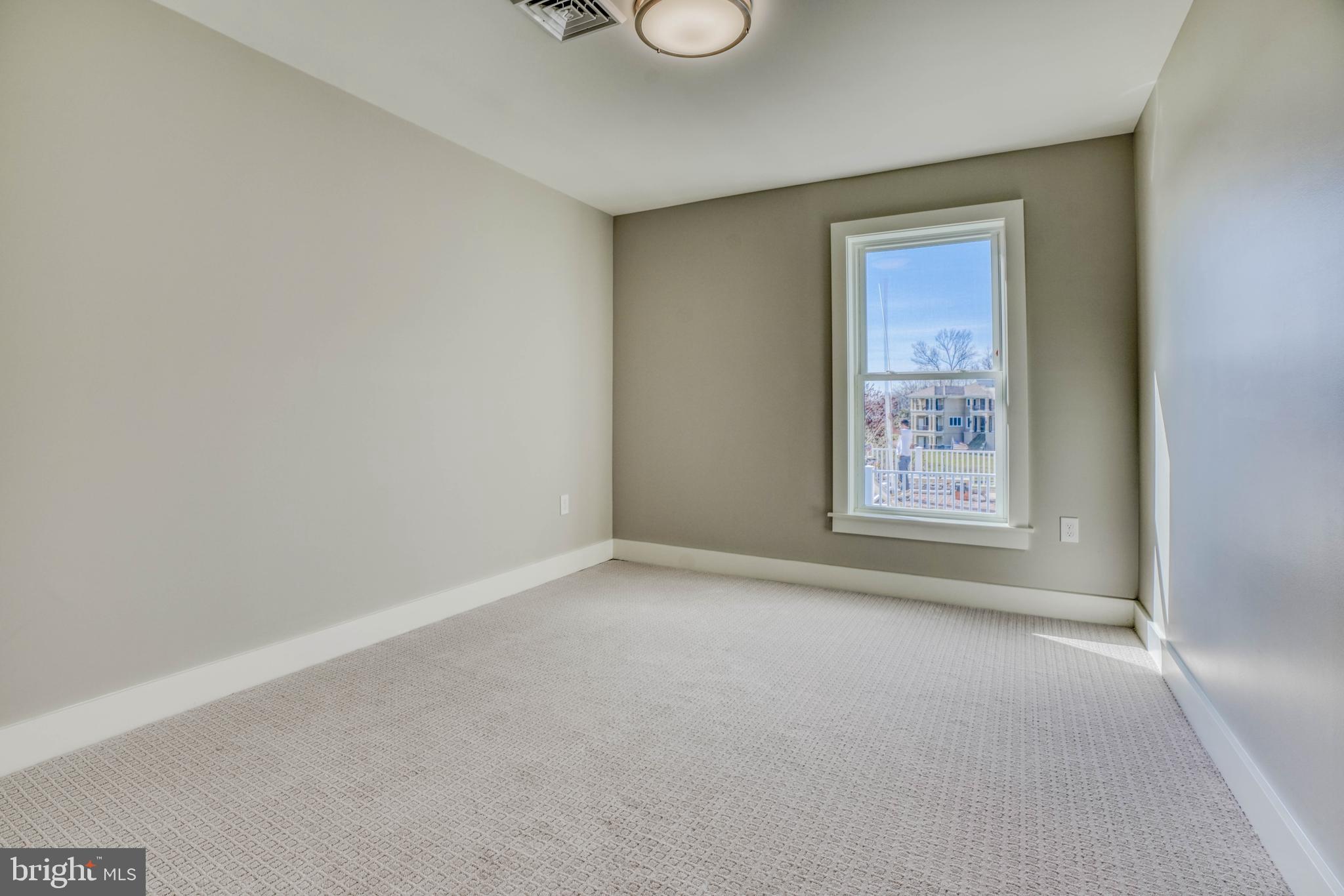 BOWLEYS QUARTERS - Residential