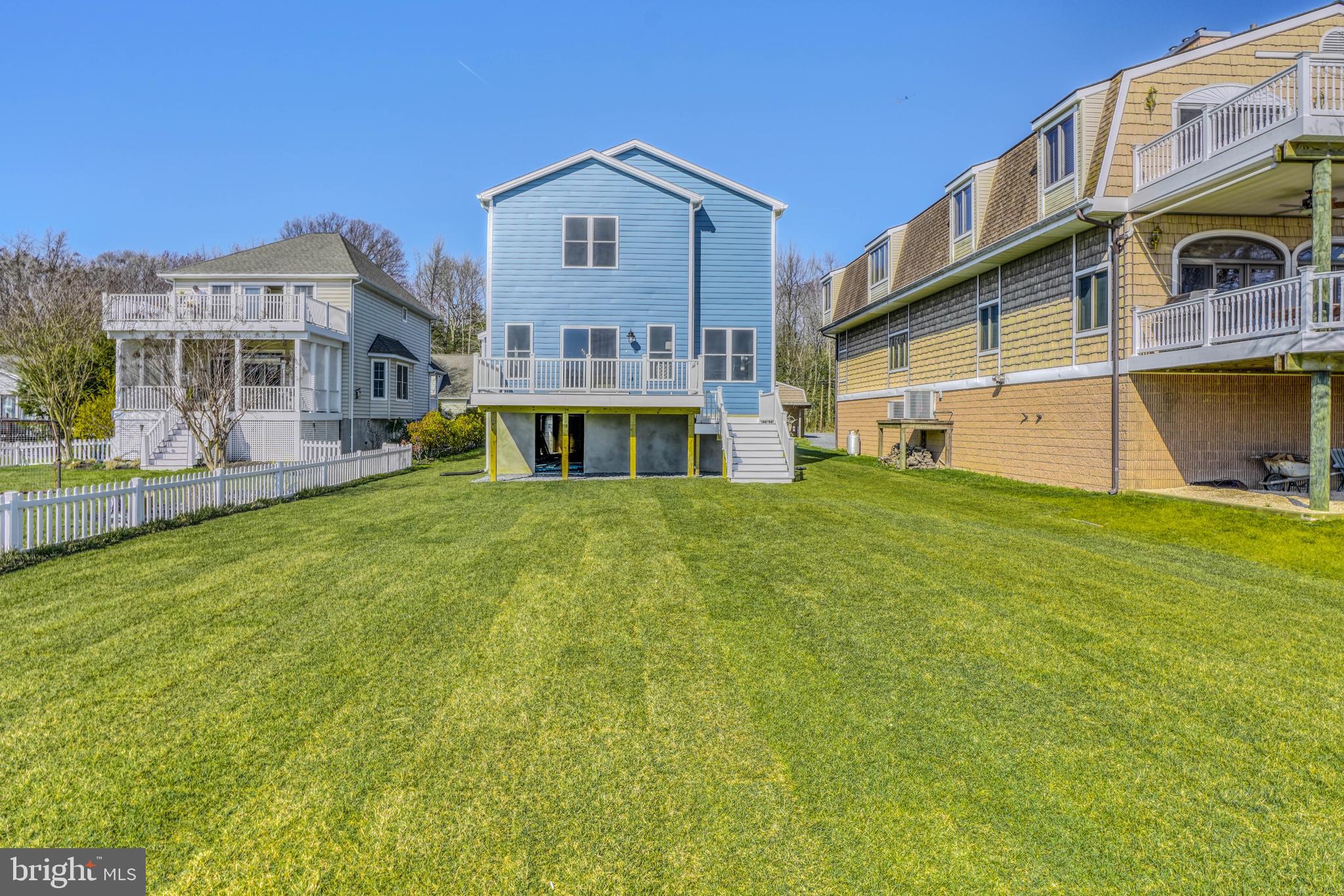 BOWLEYS QUARTERS - Residential