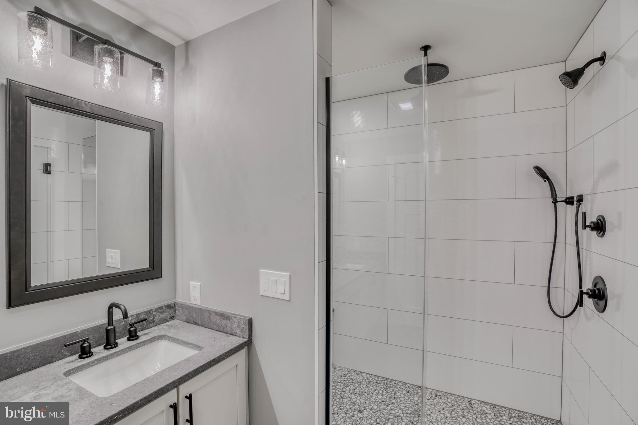 BOWLEYS QUARTERS - Residential