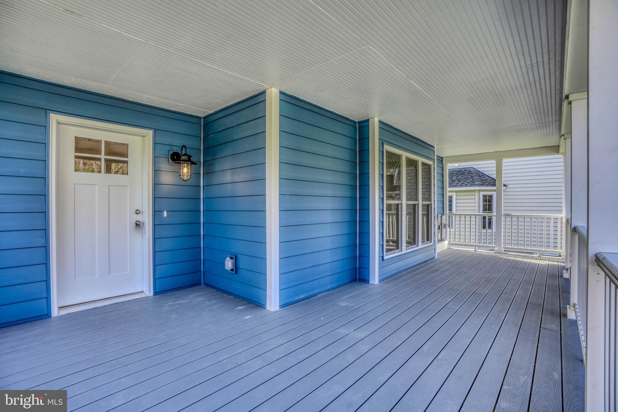 BOWLEYS QUARTERS - Residential