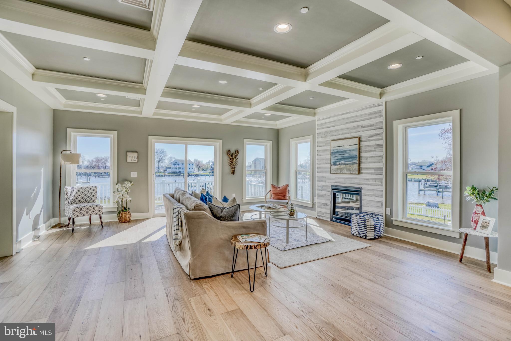 BOWLEYS QUARTERS - Residential