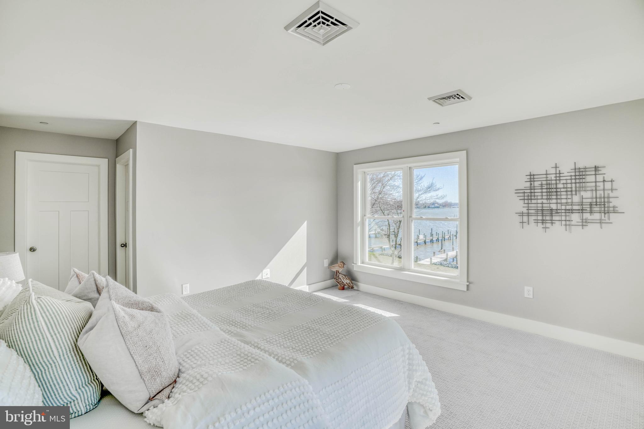 BOWLEYS QUARTERS - Residential