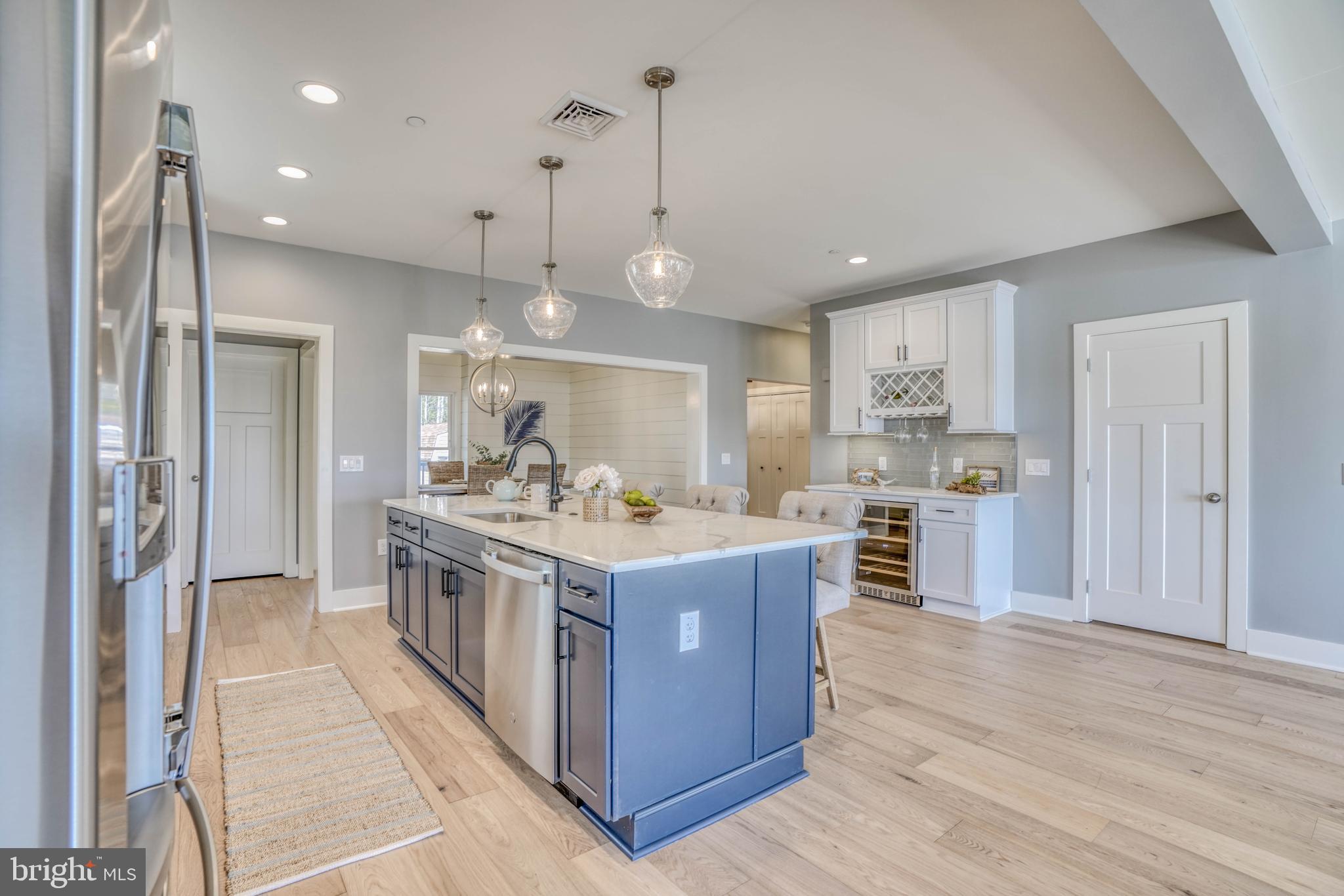 BOWLEYS QUARTERS - Residential