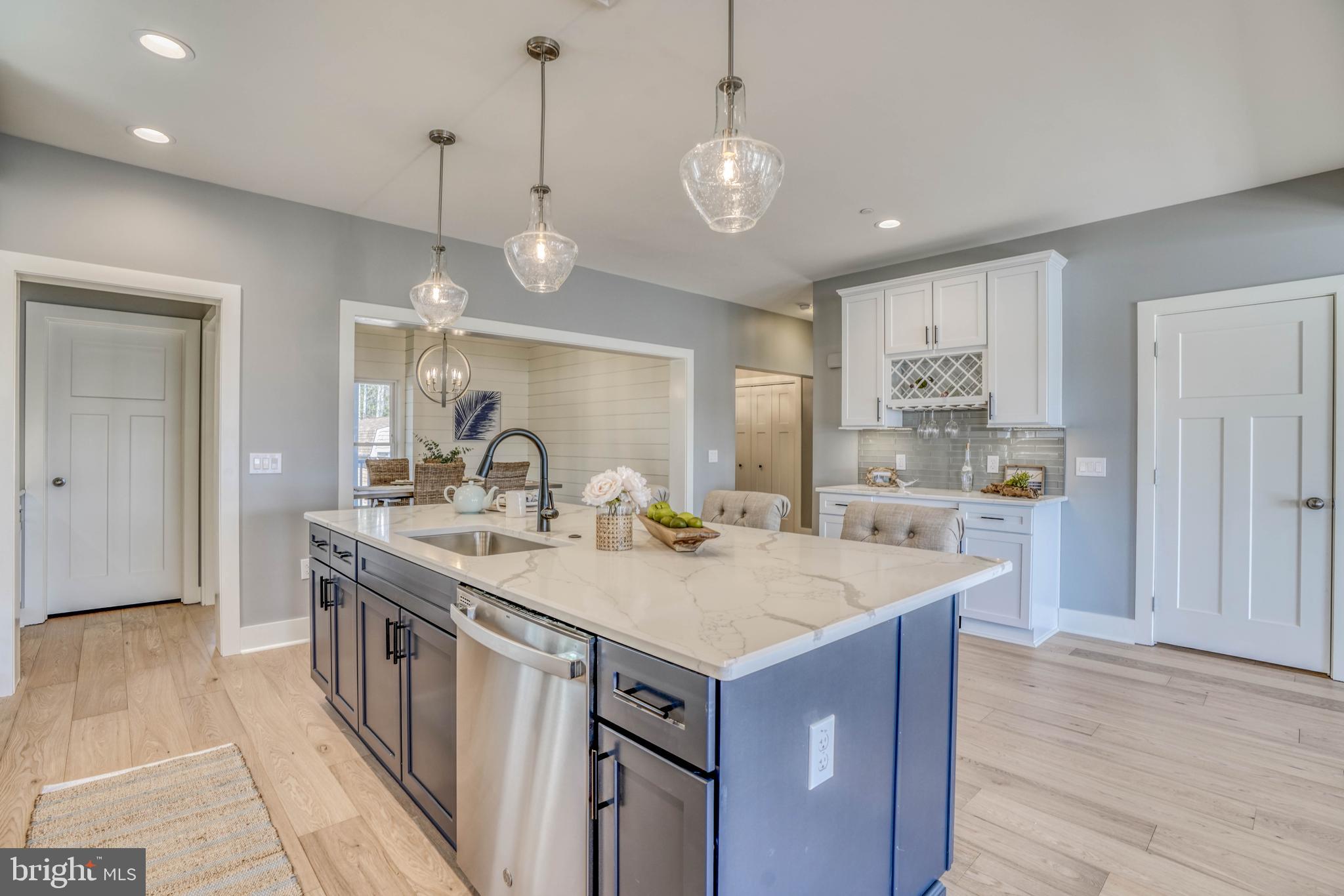 BOWLEYS QUARTERS - Residential