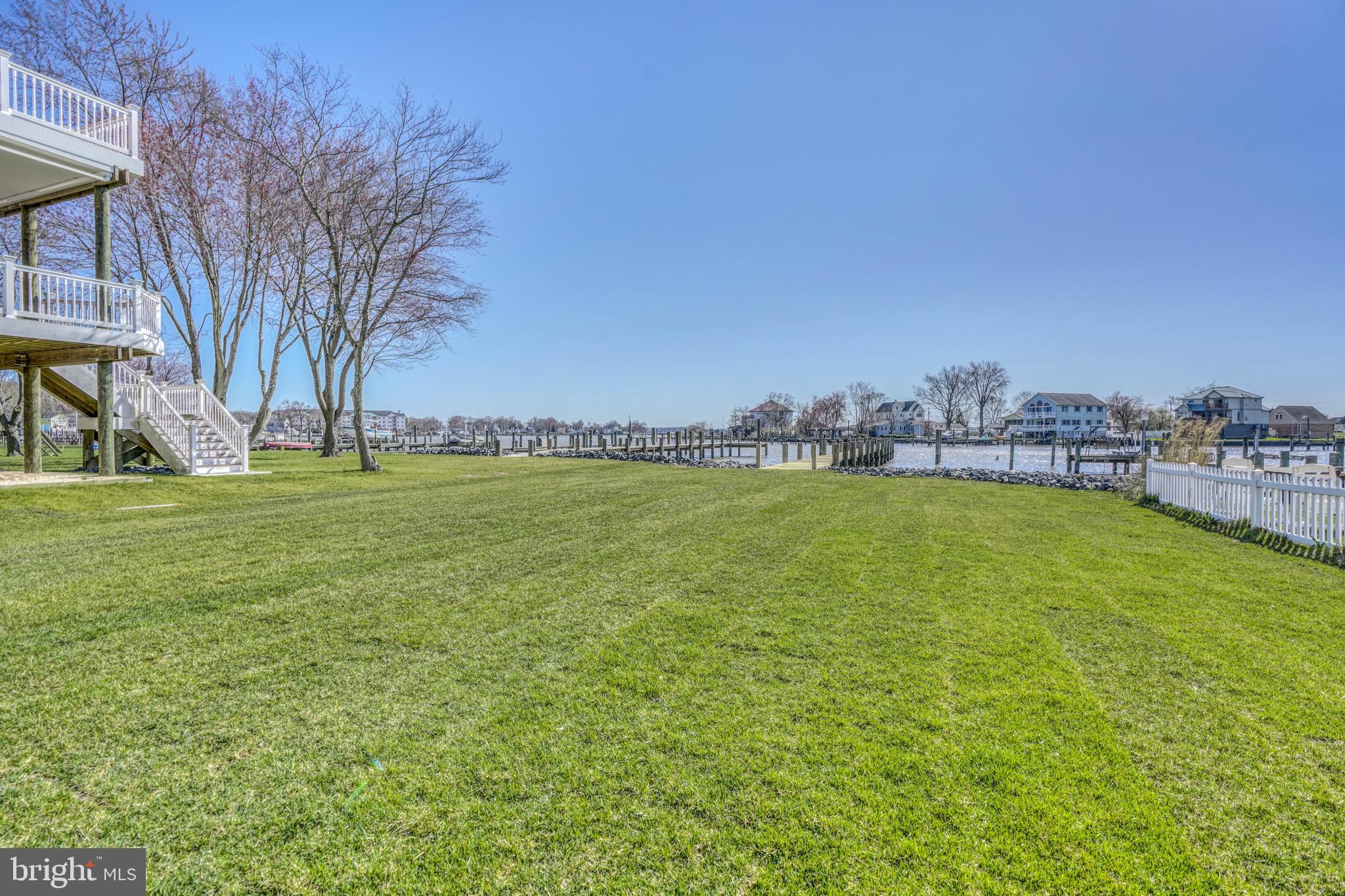 BOWLEYS QUARTERS - Residential