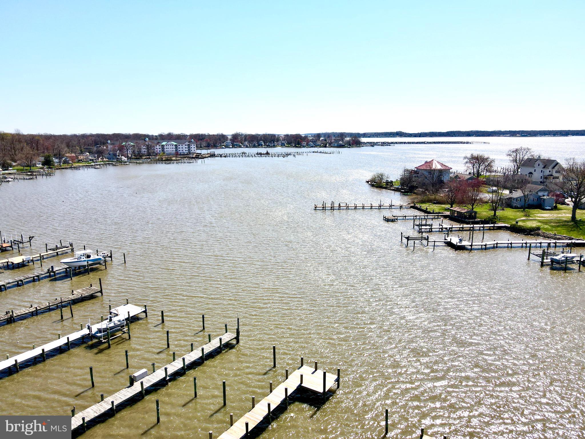 BOWLEYS QUARTERS - Residential