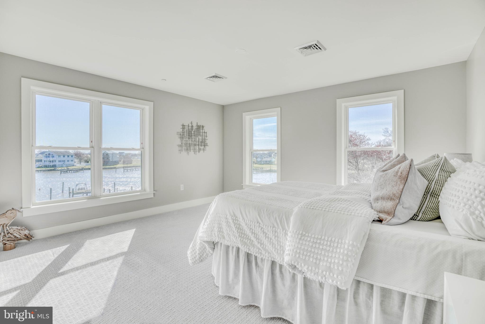 BOWLEYS QUARTERS - Residential