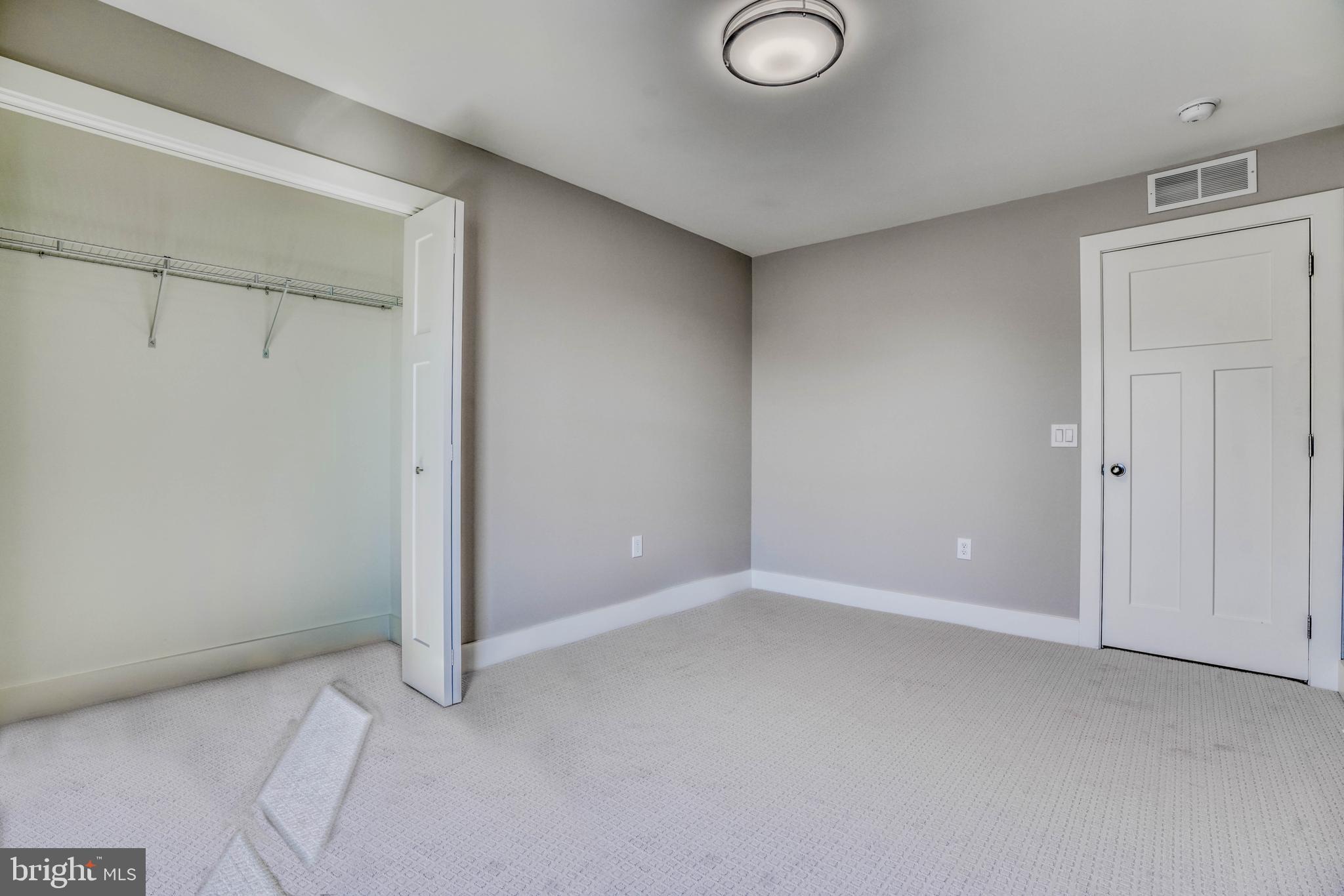 BOWLEYS QUARTERS - Residential