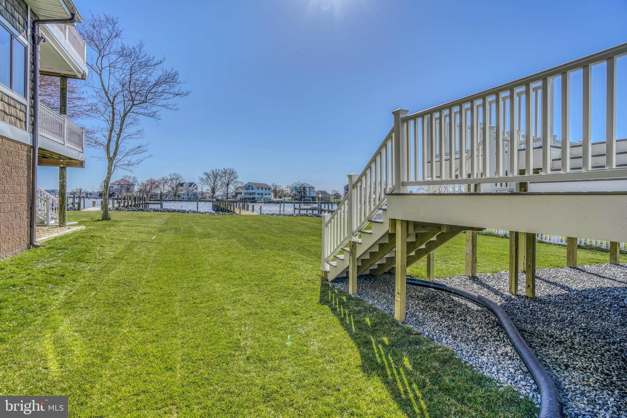 BOWLEYS QUARTERS - Residential