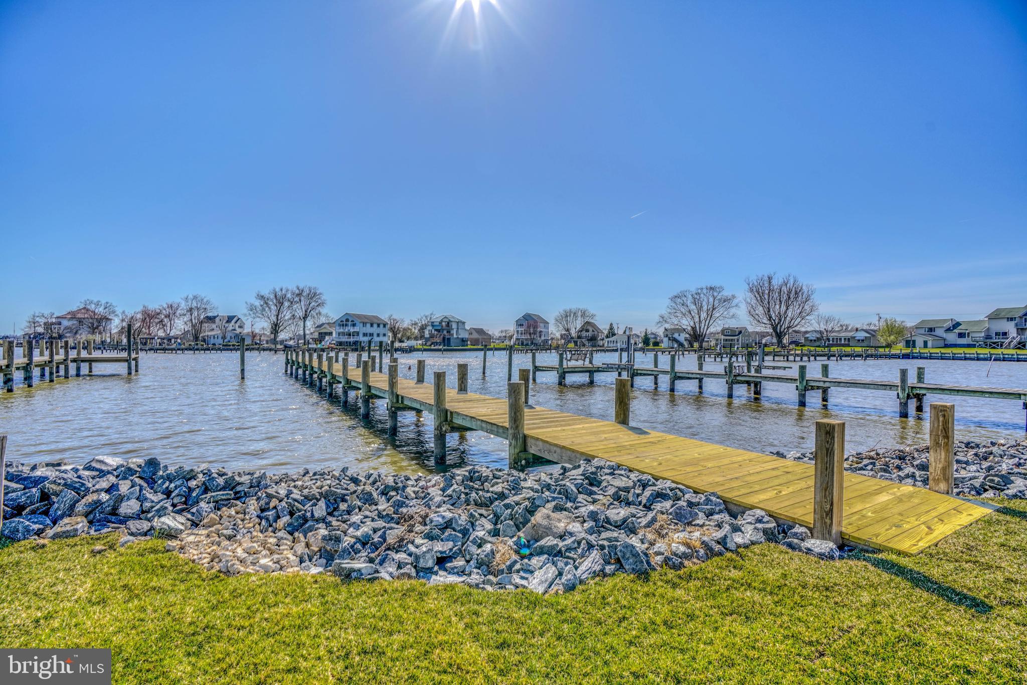 BOWLEYS QUARTERS - Residential