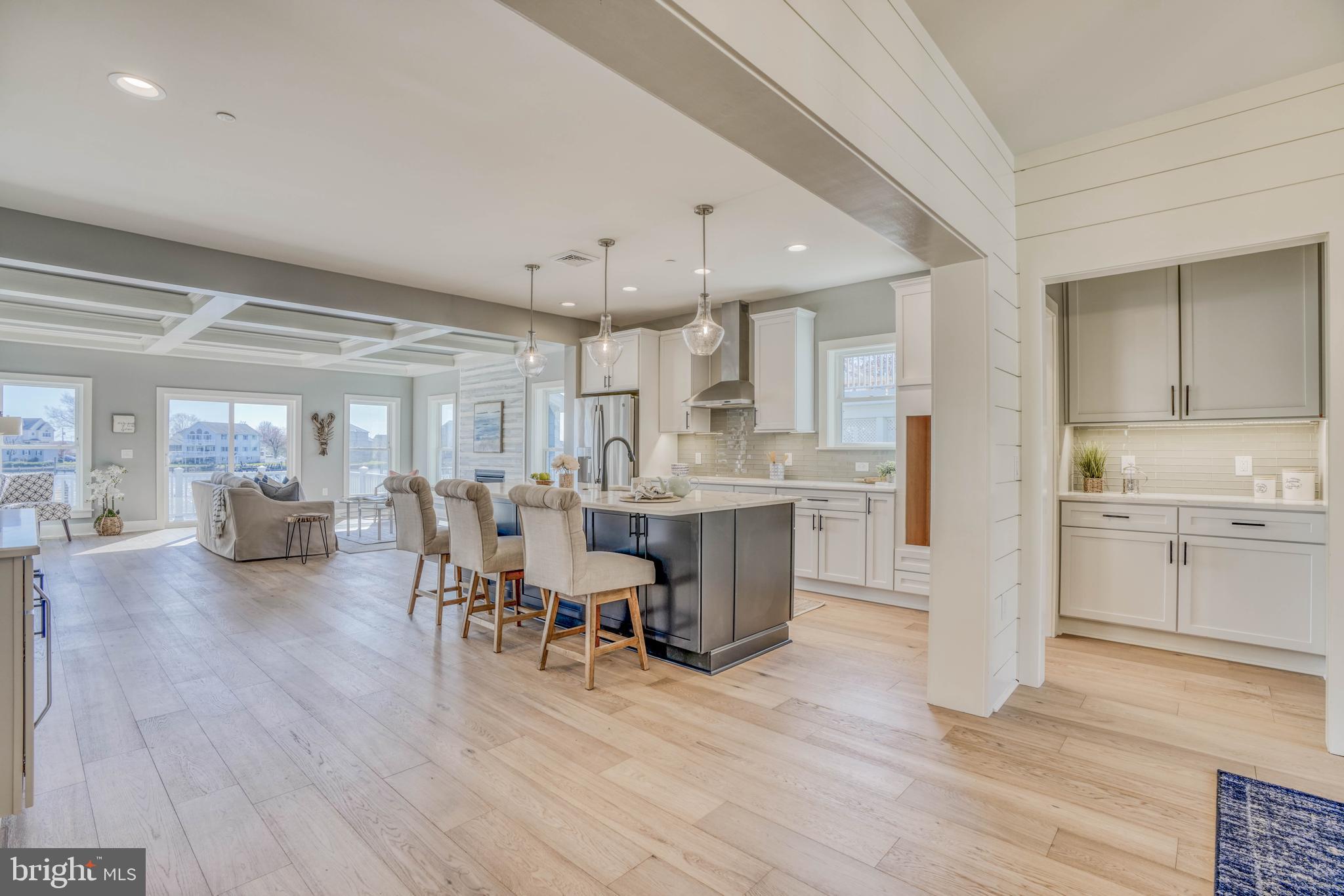 BOWLEYS QUARTERS - Residential