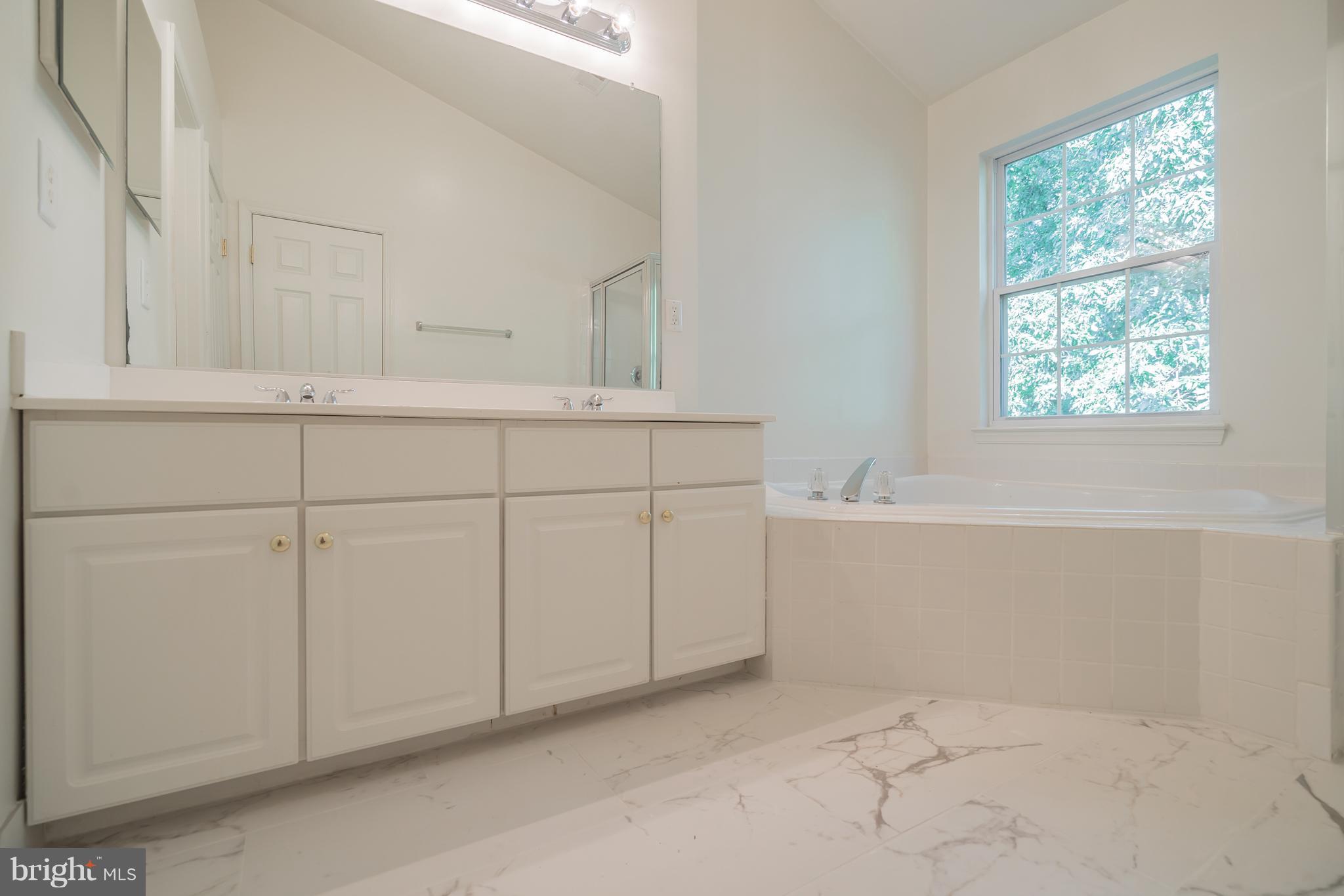 RIDGE TOP TERRACE - Residential