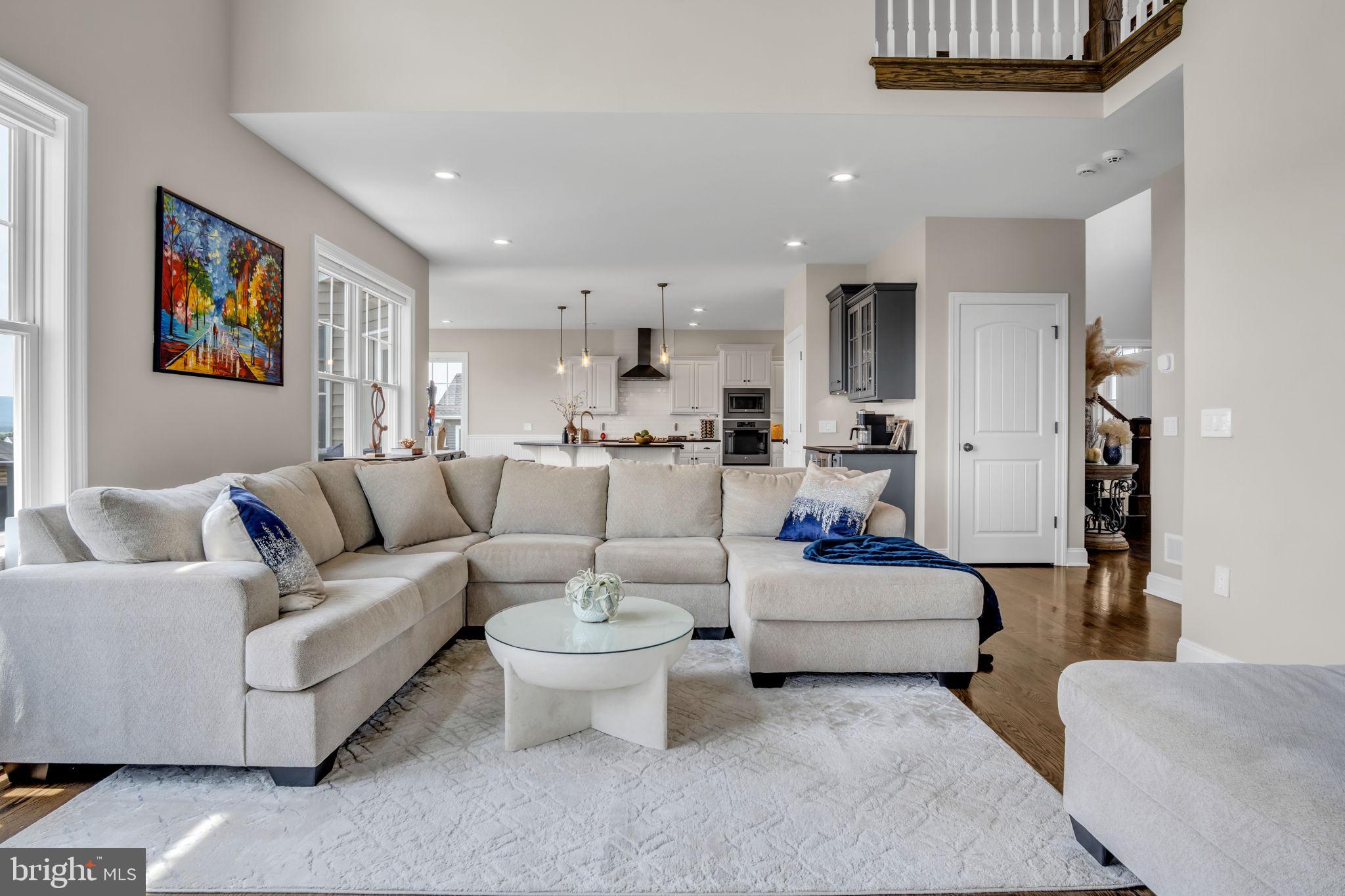 211 IRON WORKS WAY