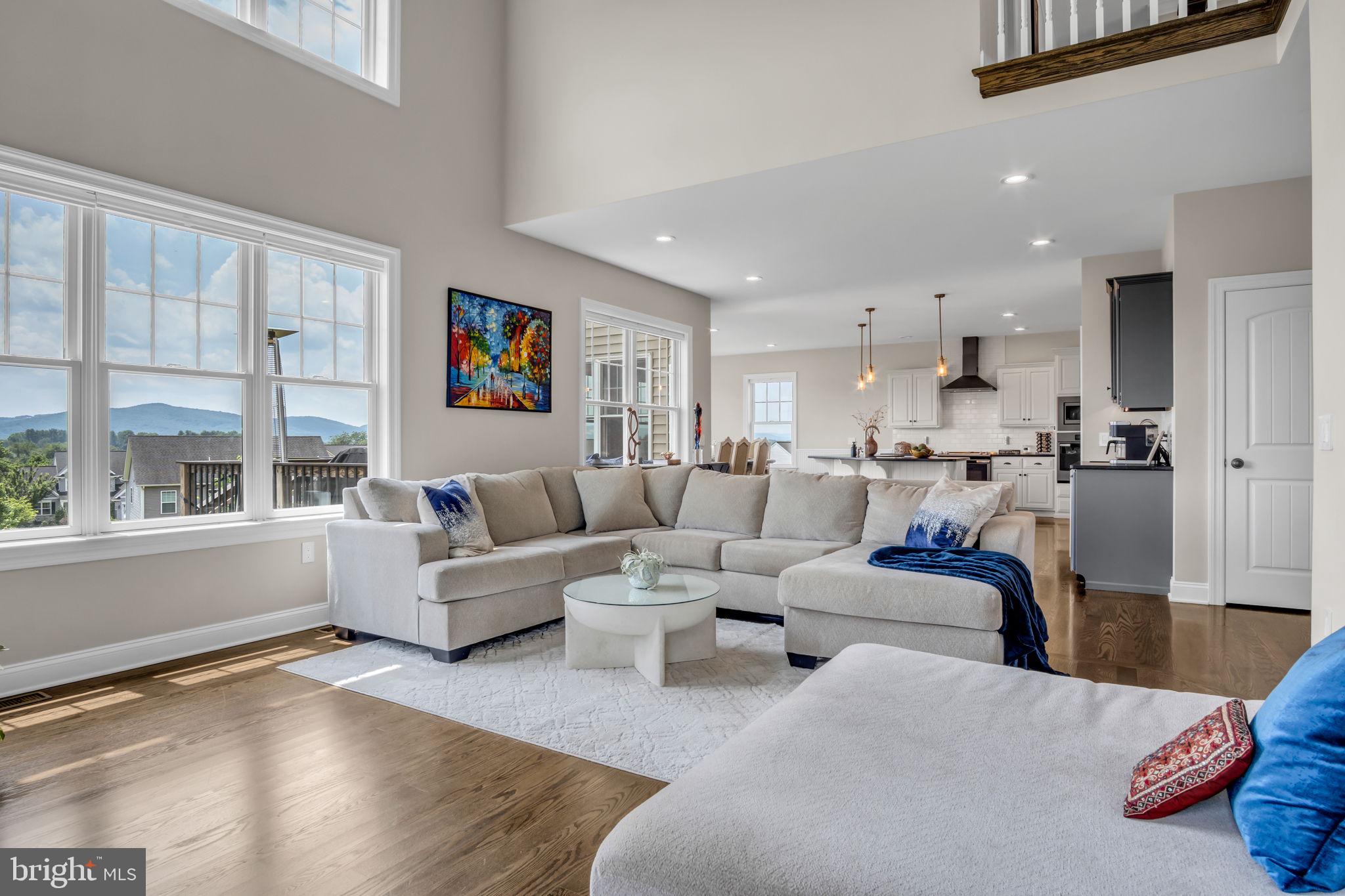 211 IRON WORKS WAY
