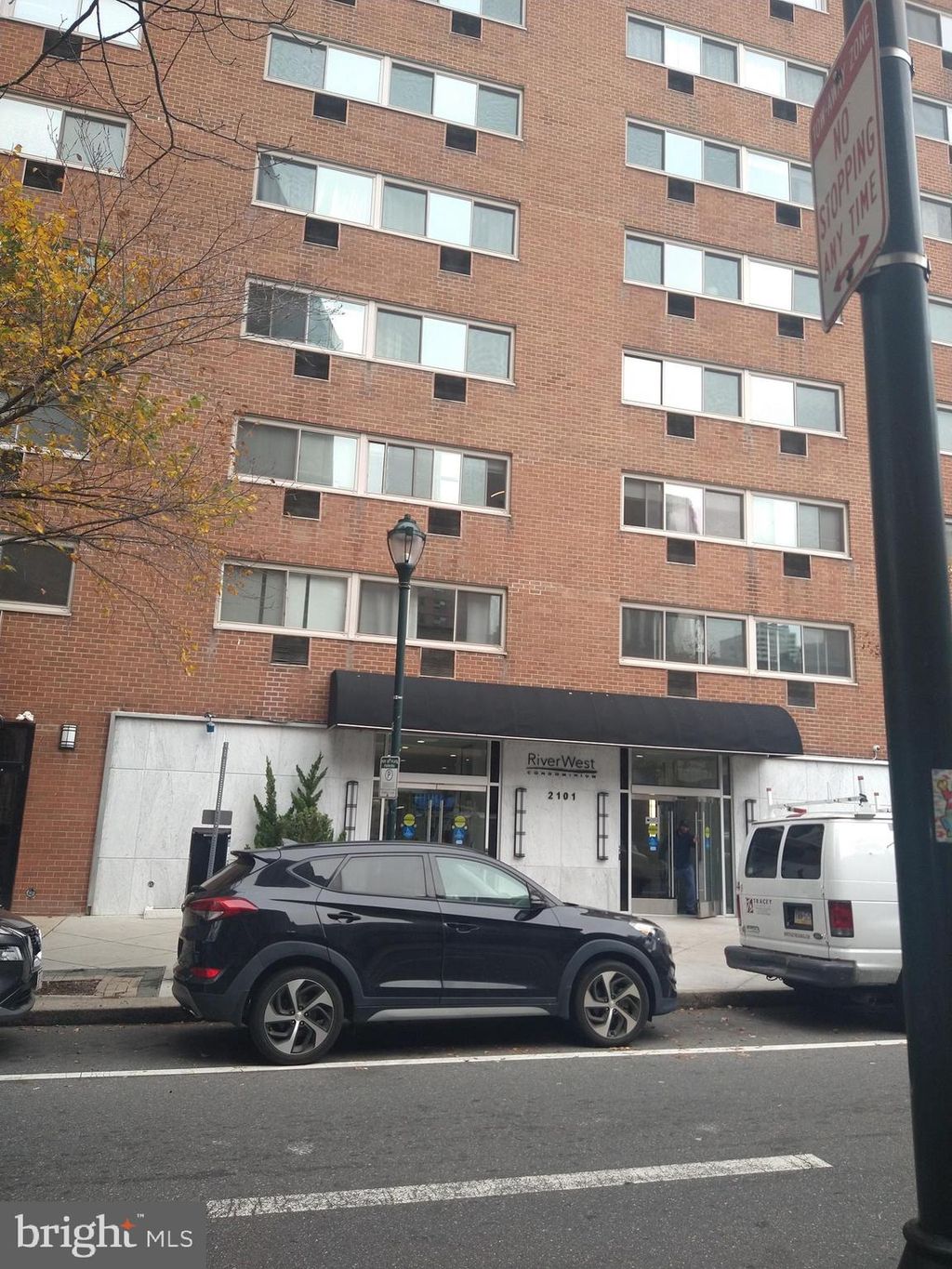 Photo of 2101 - 17 Chestnut Street #1212, PHILADELPHIA, PA 19103 (MLS # PAPH2539780)