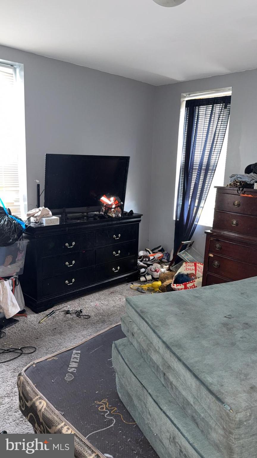 MONTEBELLO - Residential