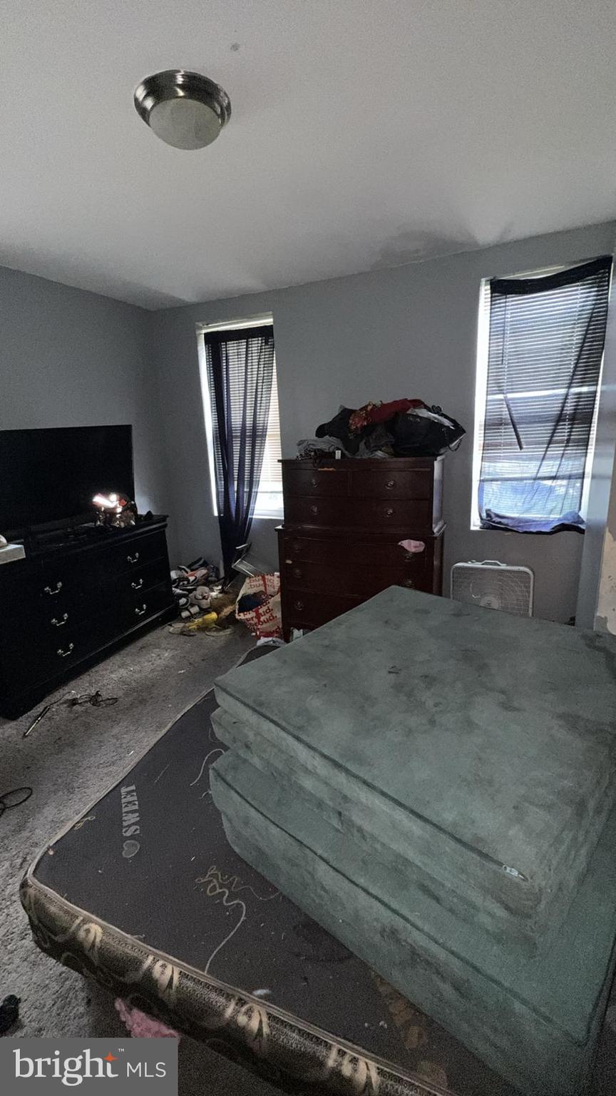 MONTEBELLO - Residential