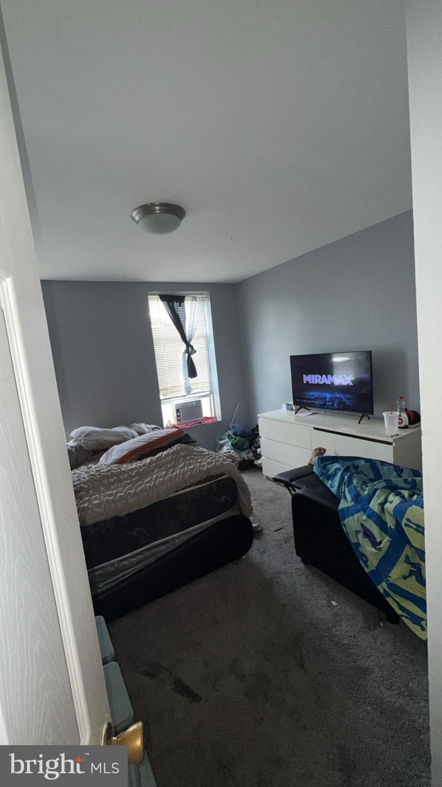 MONTEBELLO - Residential