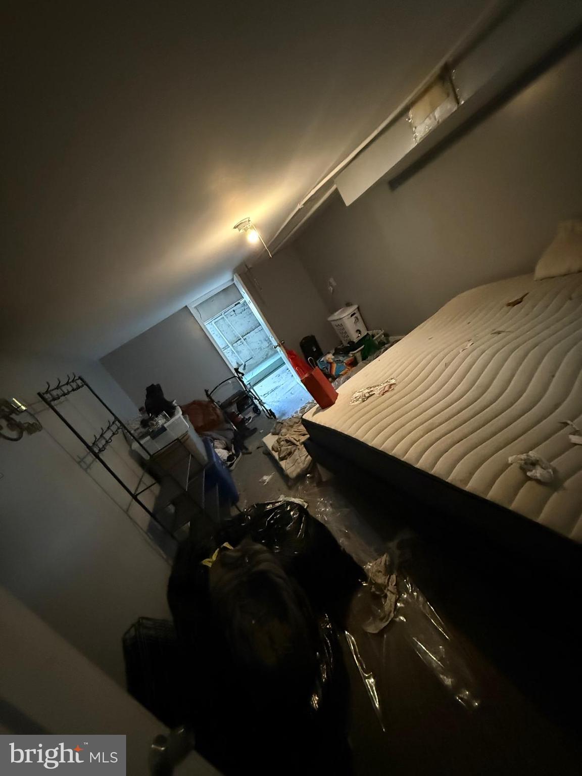 MONTEBELLO - Residential