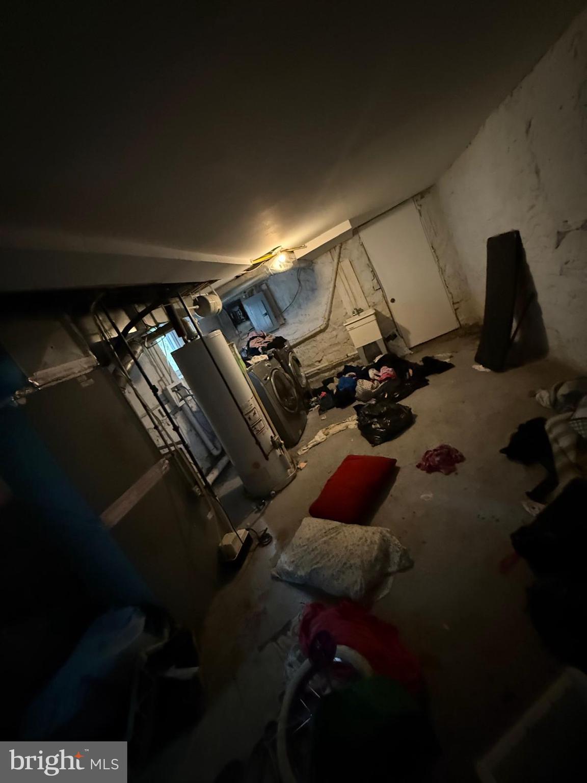 MONTEBELLO - Residential