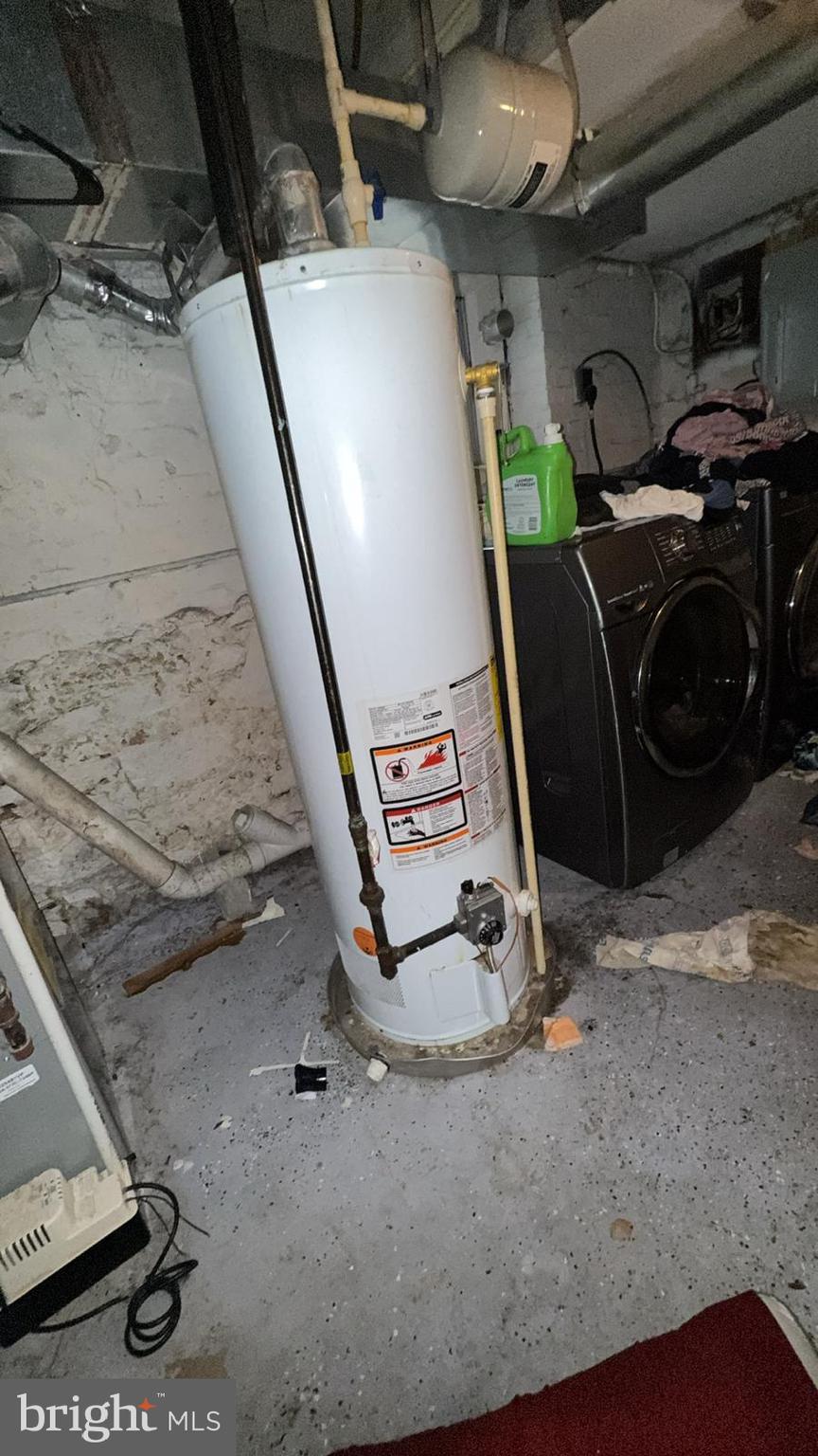 MONTEBELLO - Residential