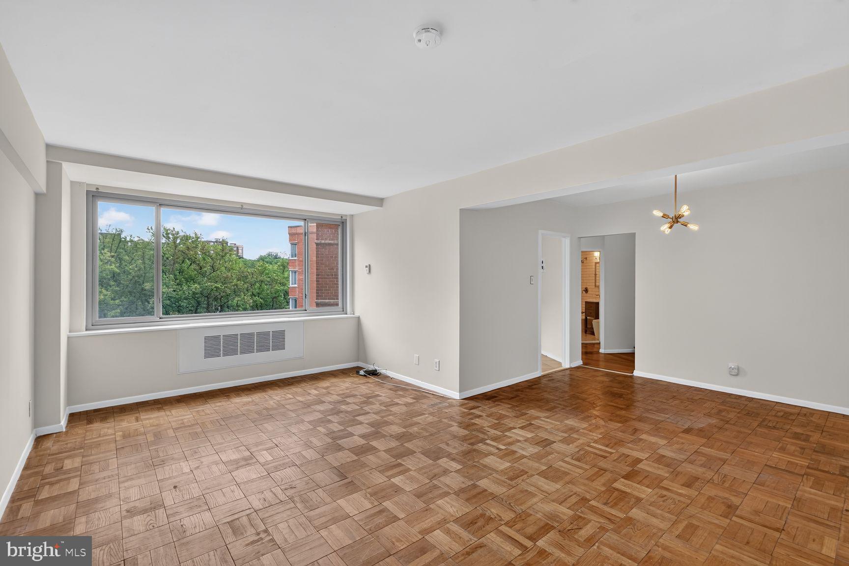 4200 CATHEDRAL AVENUE NW 1009