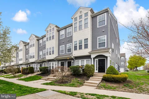 MLS: NJBL2085154