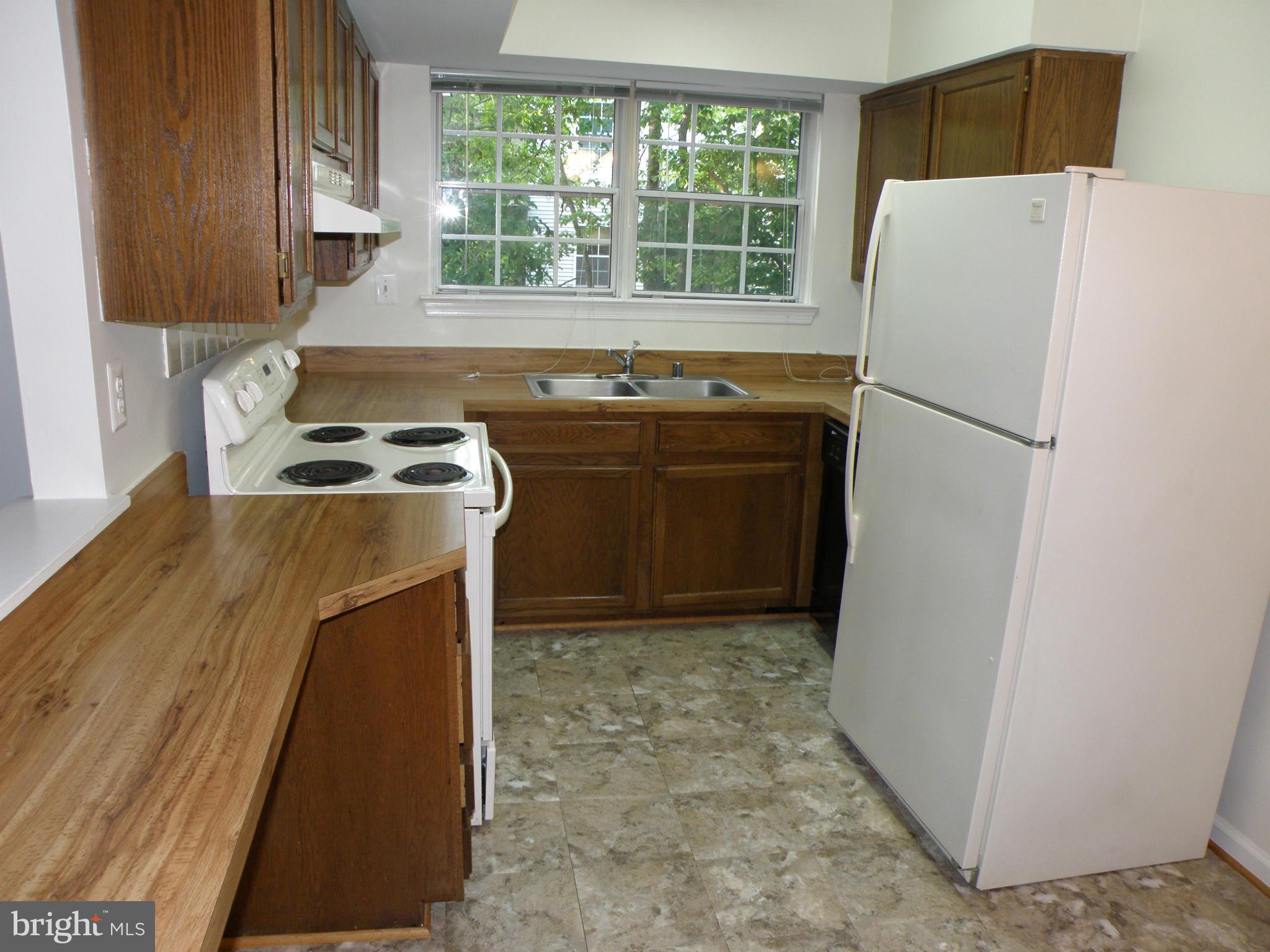 ANTIETAM SQUARE CONDO - Residential