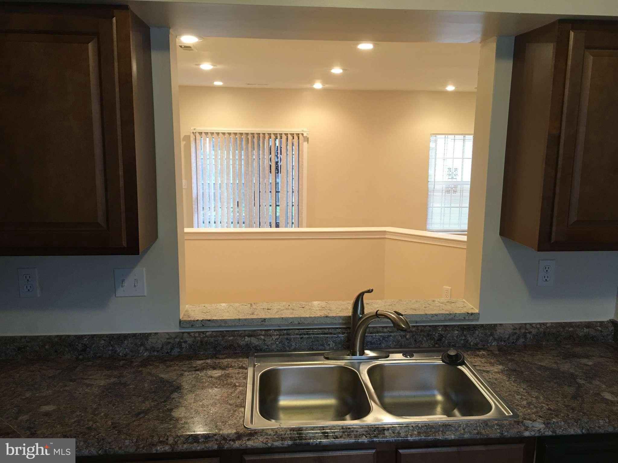 ROSECROFT VILLAGE PLAT T - Residential Lease