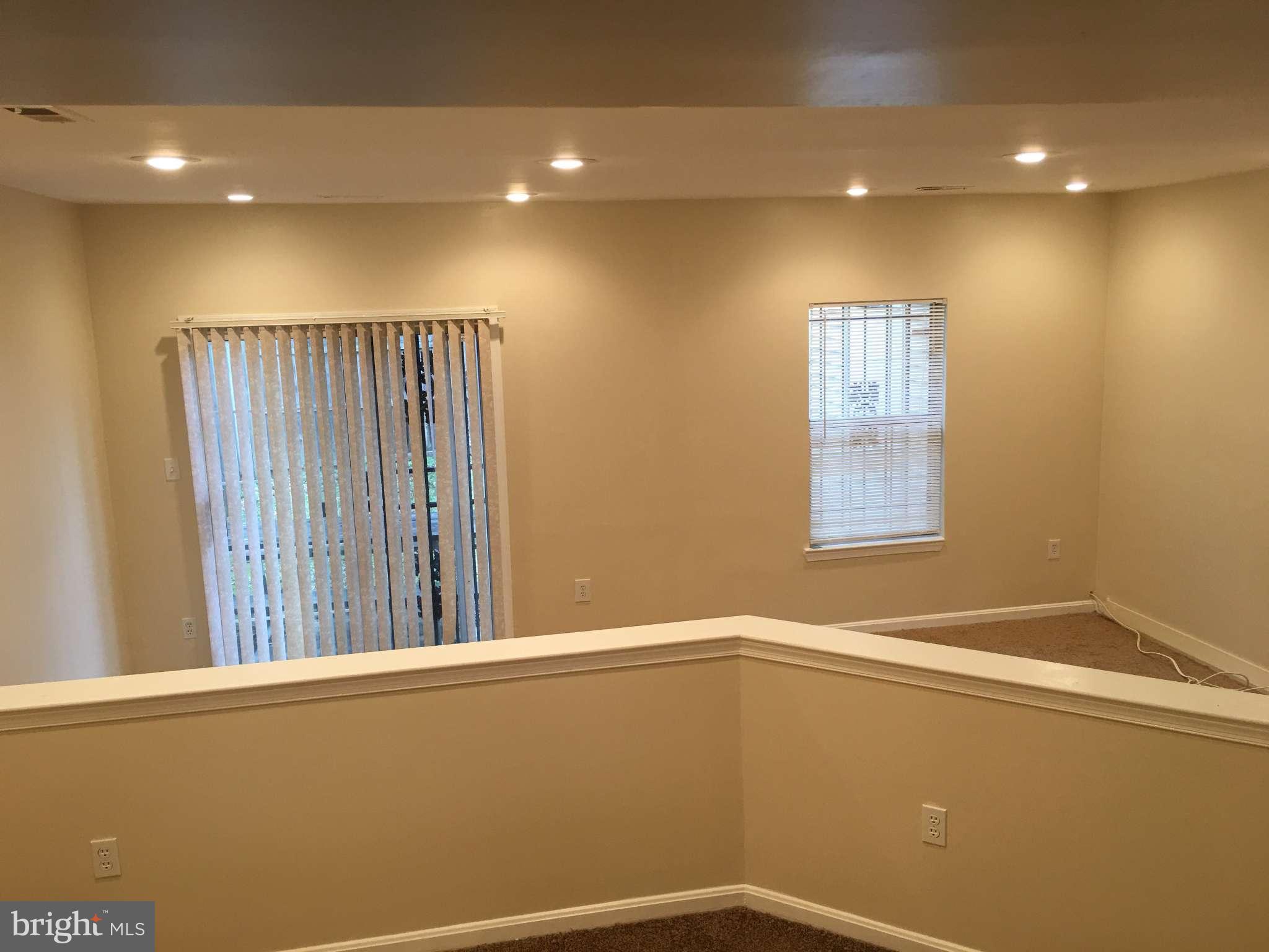 ROSECROFT VILLAGE PLAT T - Residential Lease