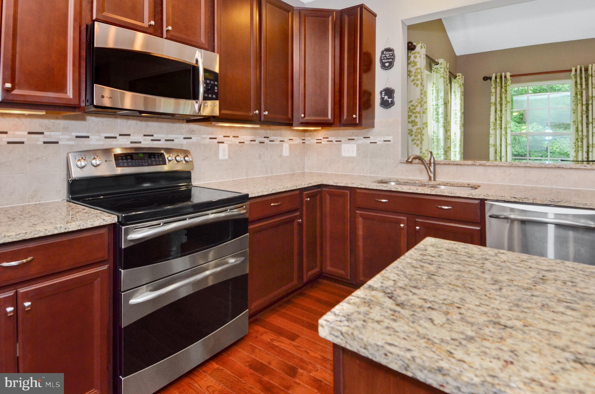 AUTUMN HILLS - Residential