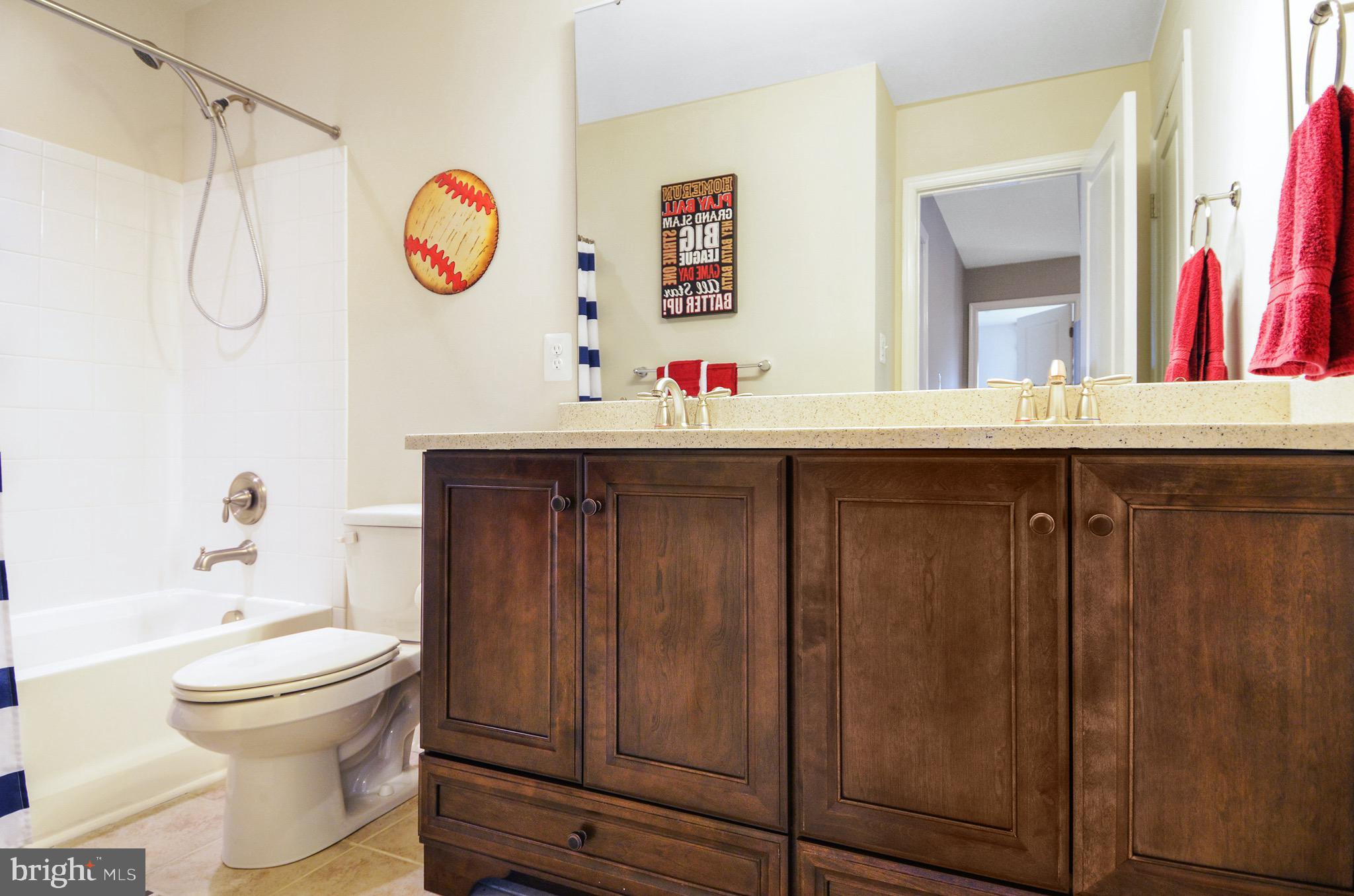 AUTUMN HILLS - Residential