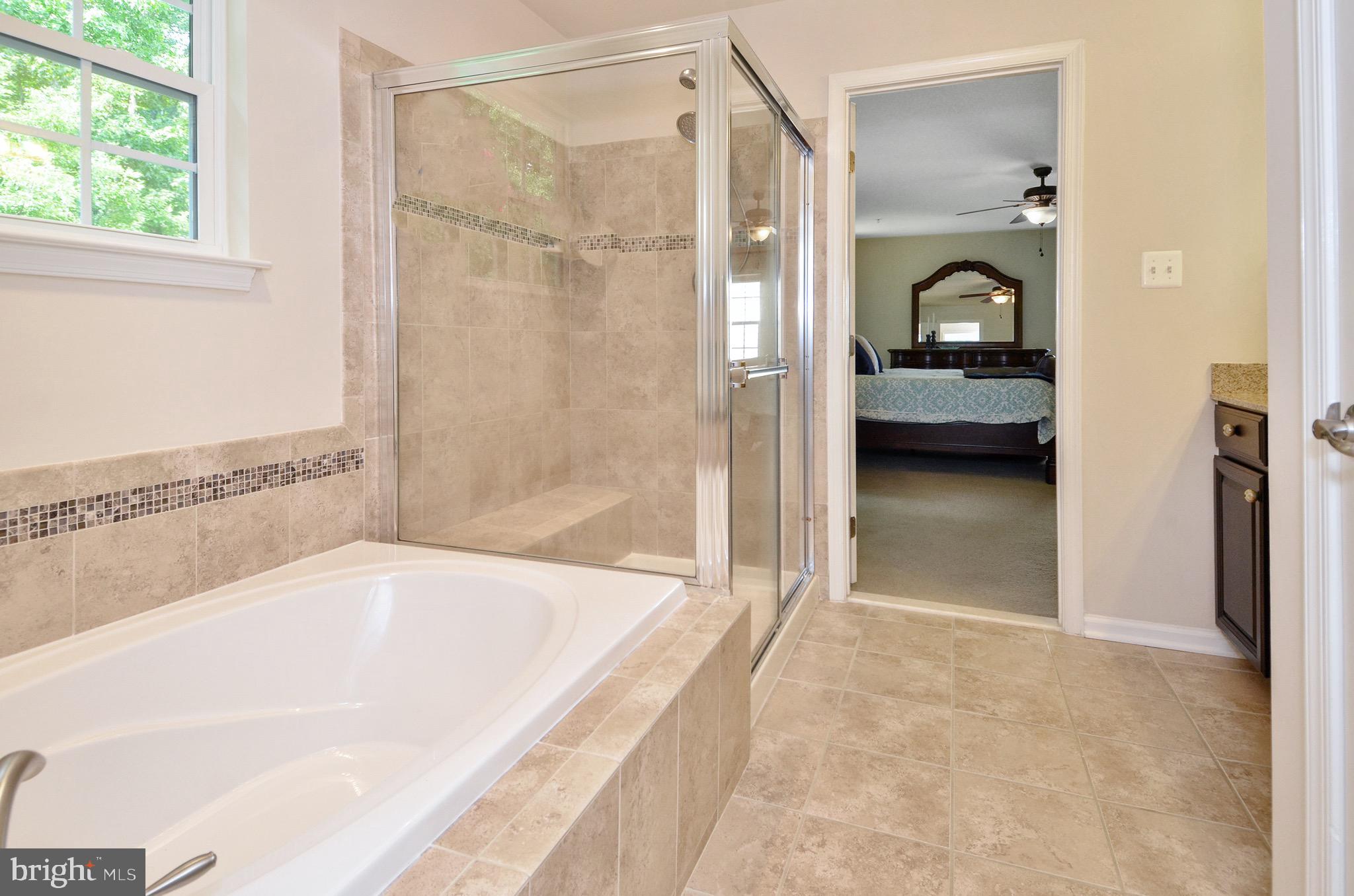 AUTUMN HILLS - Residential