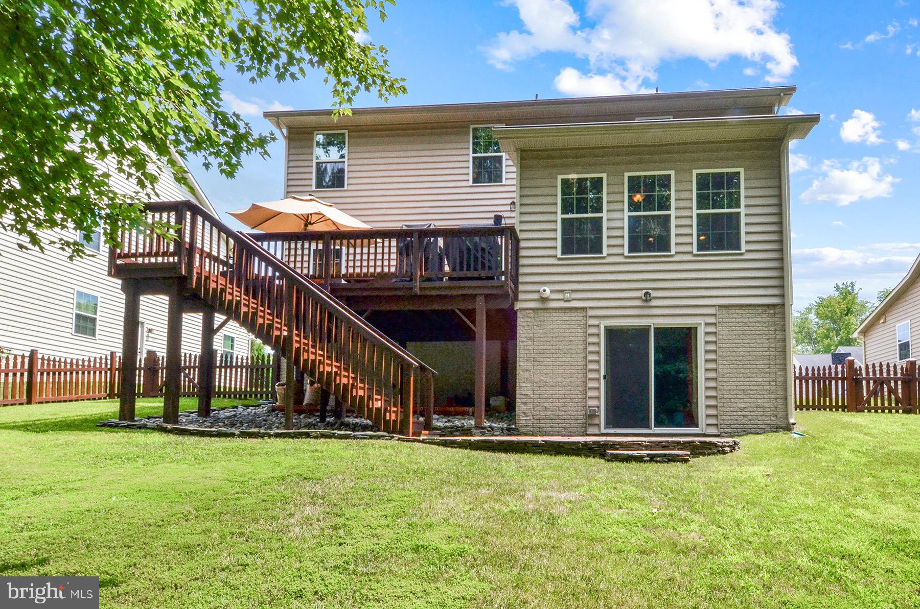 AUTUMN HILLS - Residential