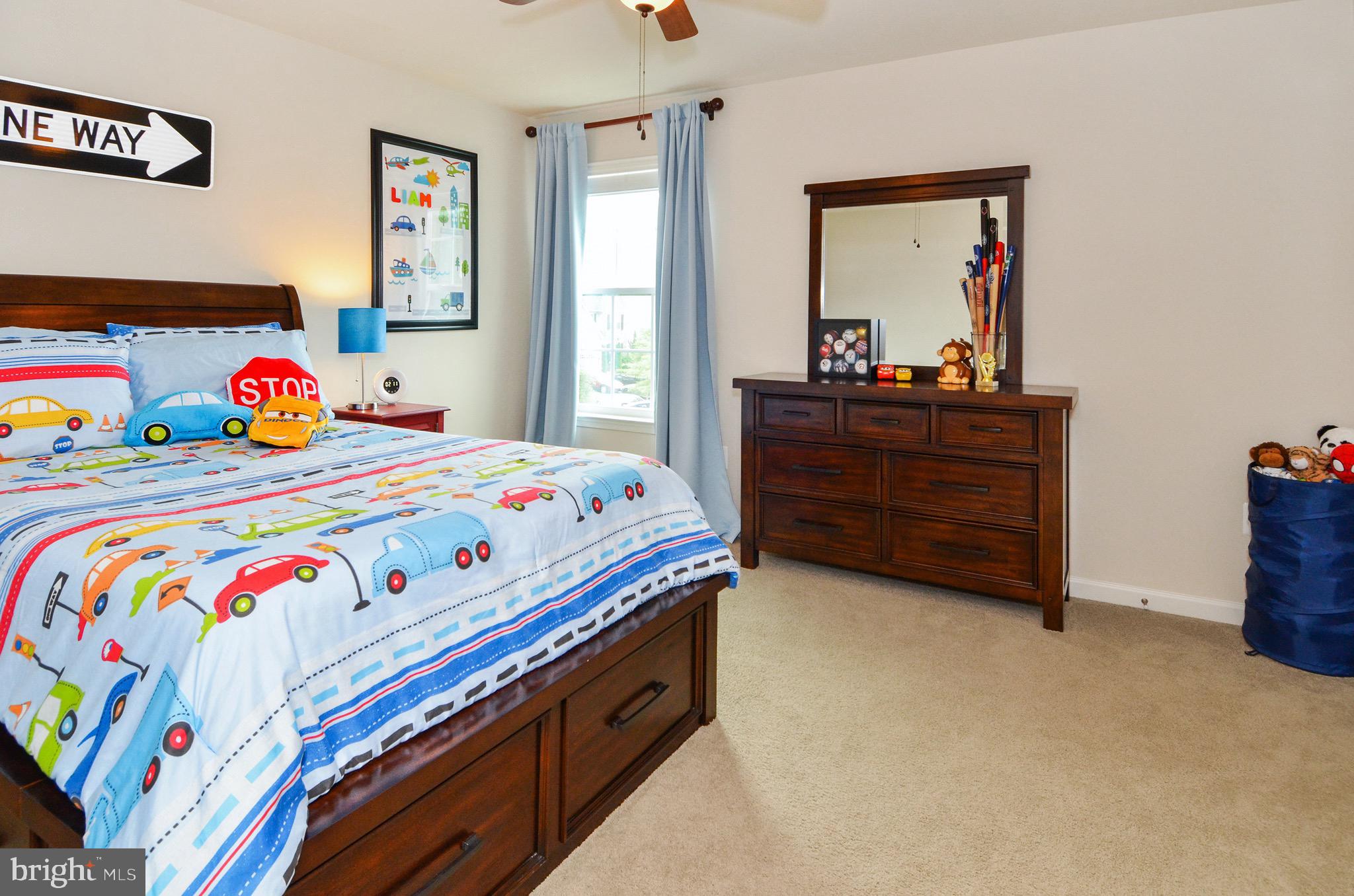 AUTUMN HILLS - Residential